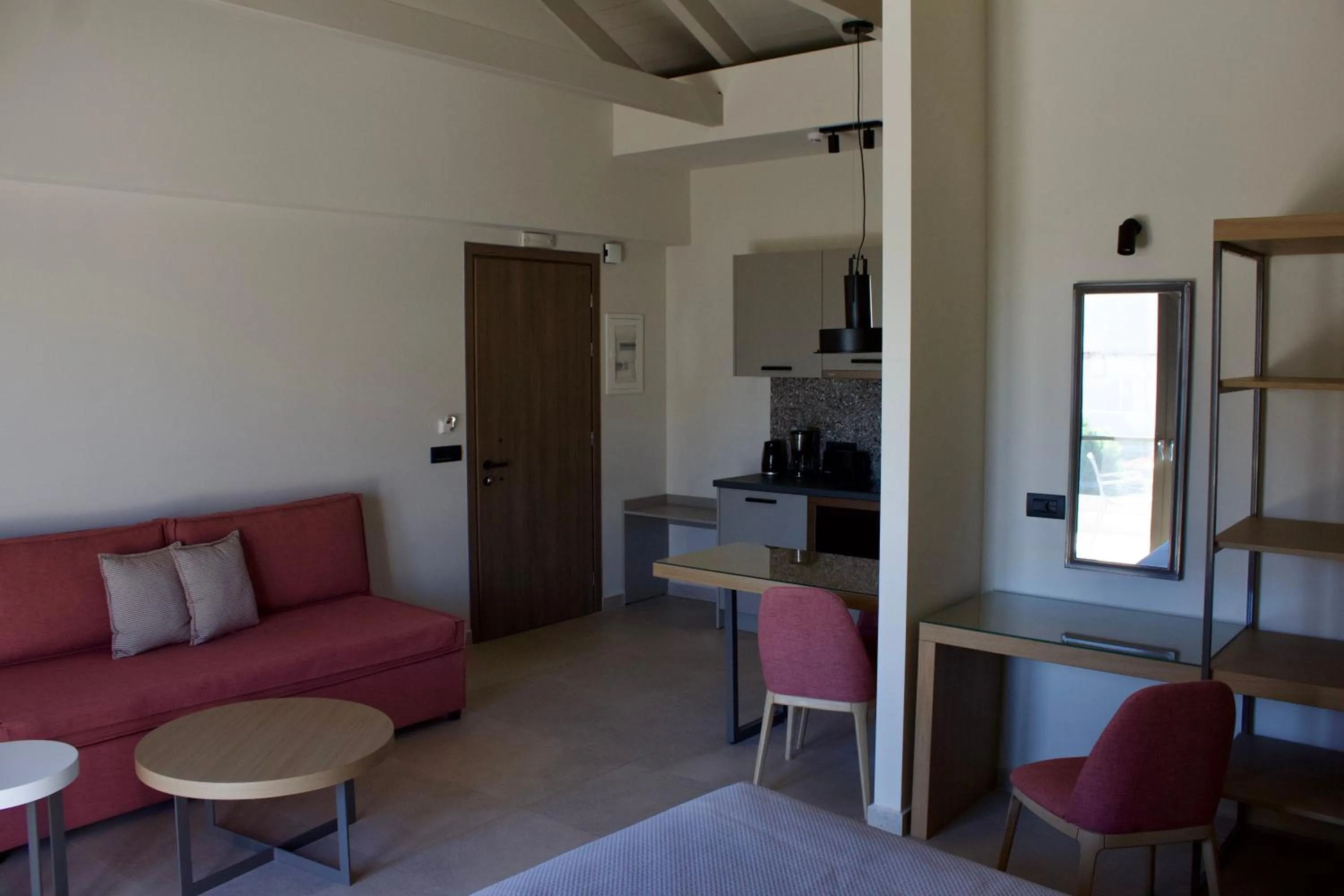 Photo of the whole room in Notos Luxury Studios