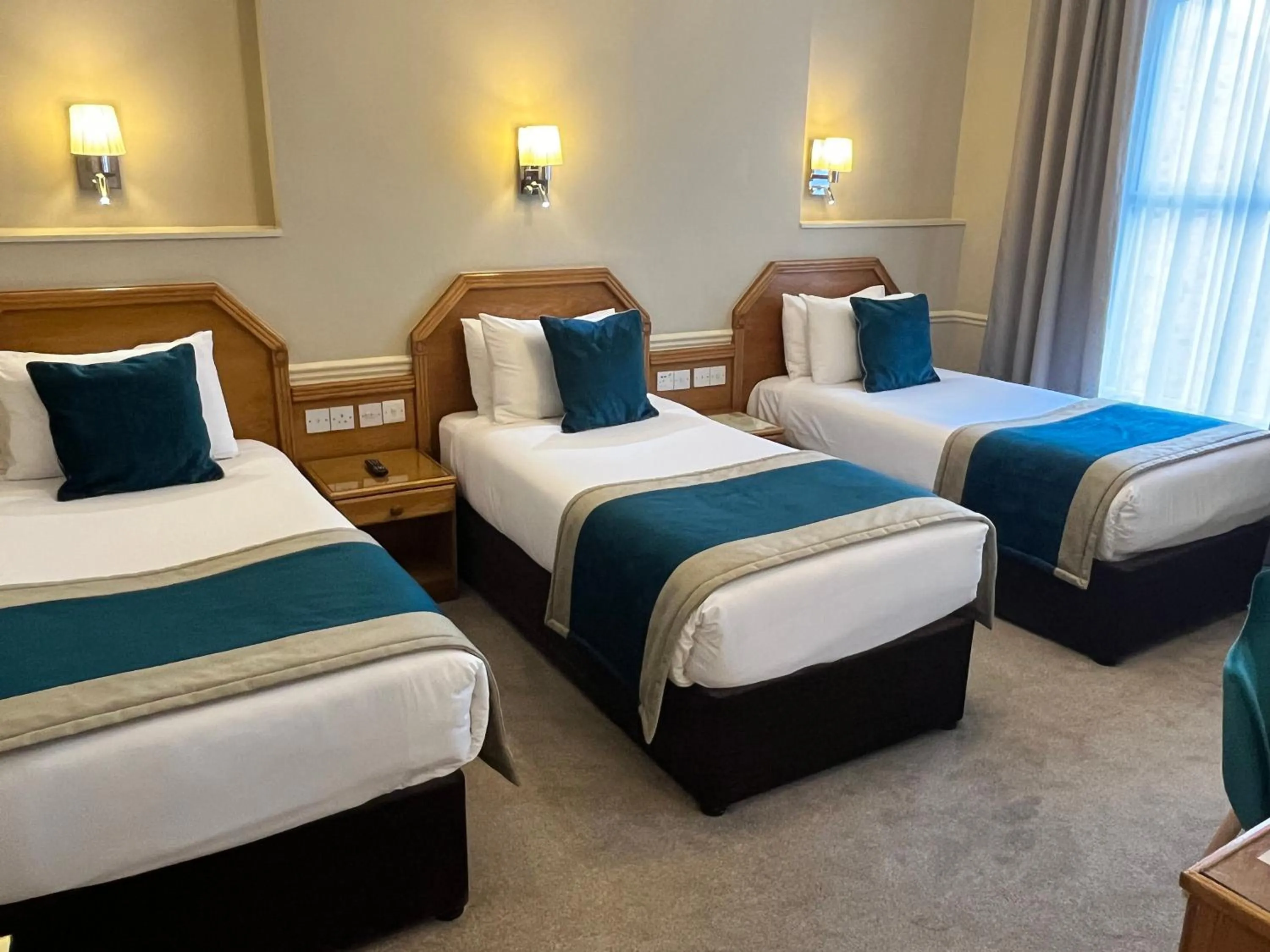 Bed in Harcourt Hotel