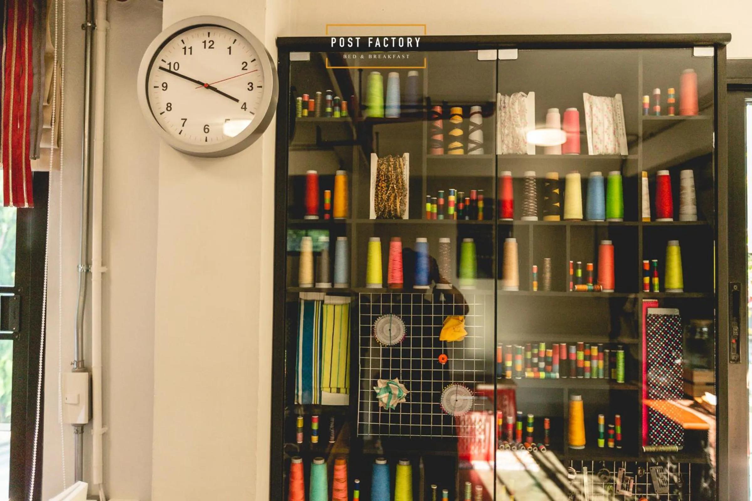 Lobby or reception in Post Factory Bed & Breakfast