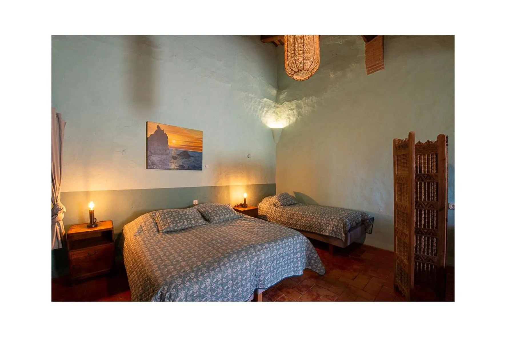 Bed in Mas Del Llop Blanc - Dog friendly Hostal Rural - B&B