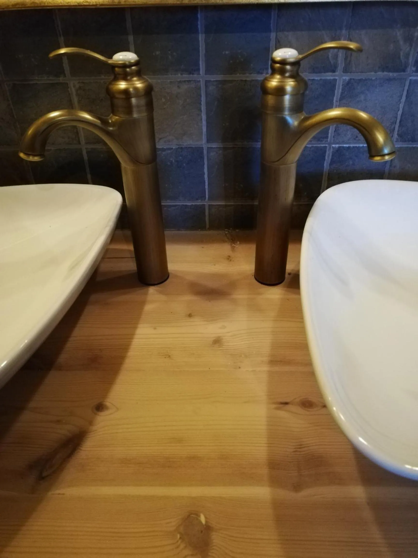 Bathroom in Mas Del Llop Blanc - Dog friendly Hostal Rural - B&B