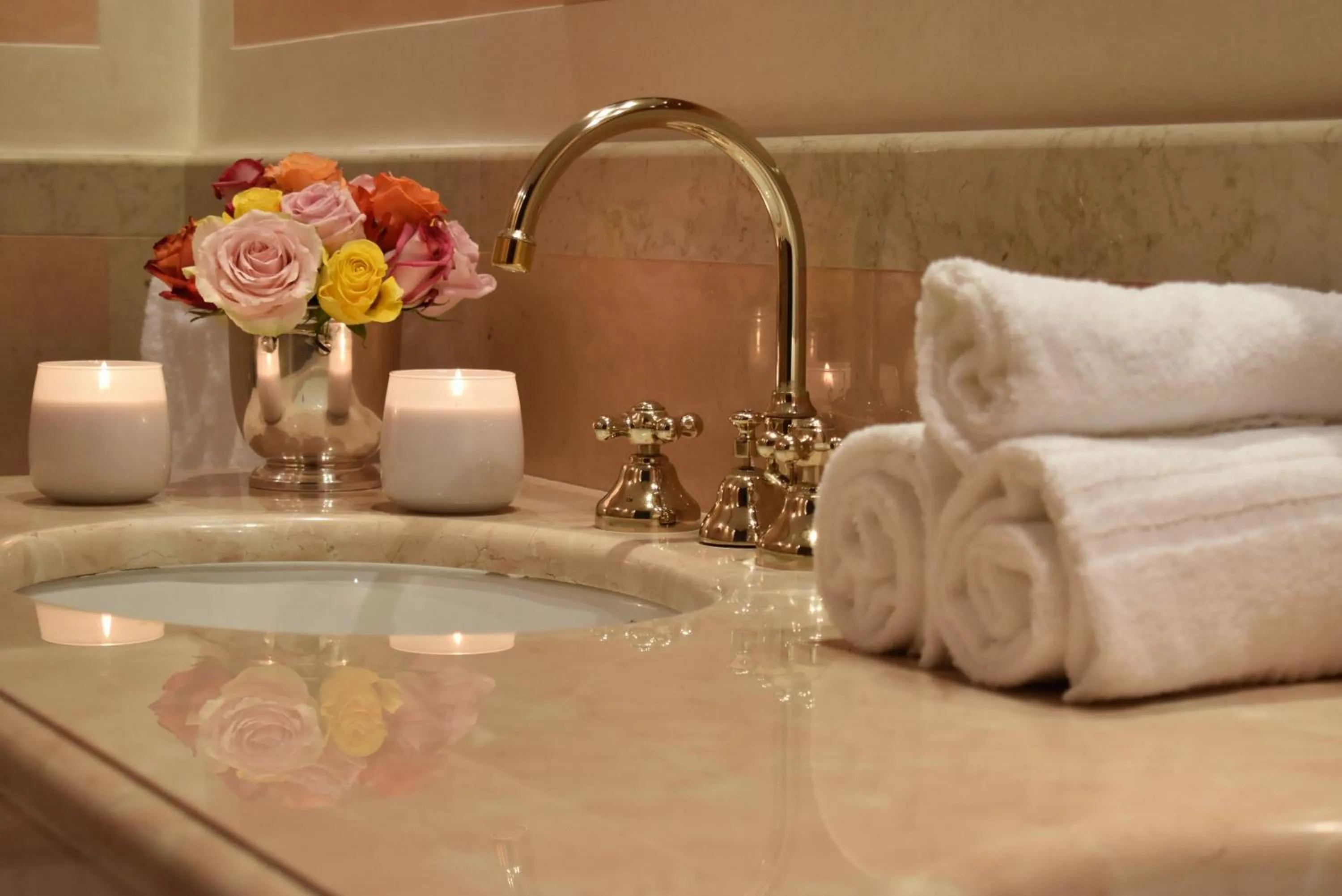 Bathroom in Palazzina Mori - Luxury B&B