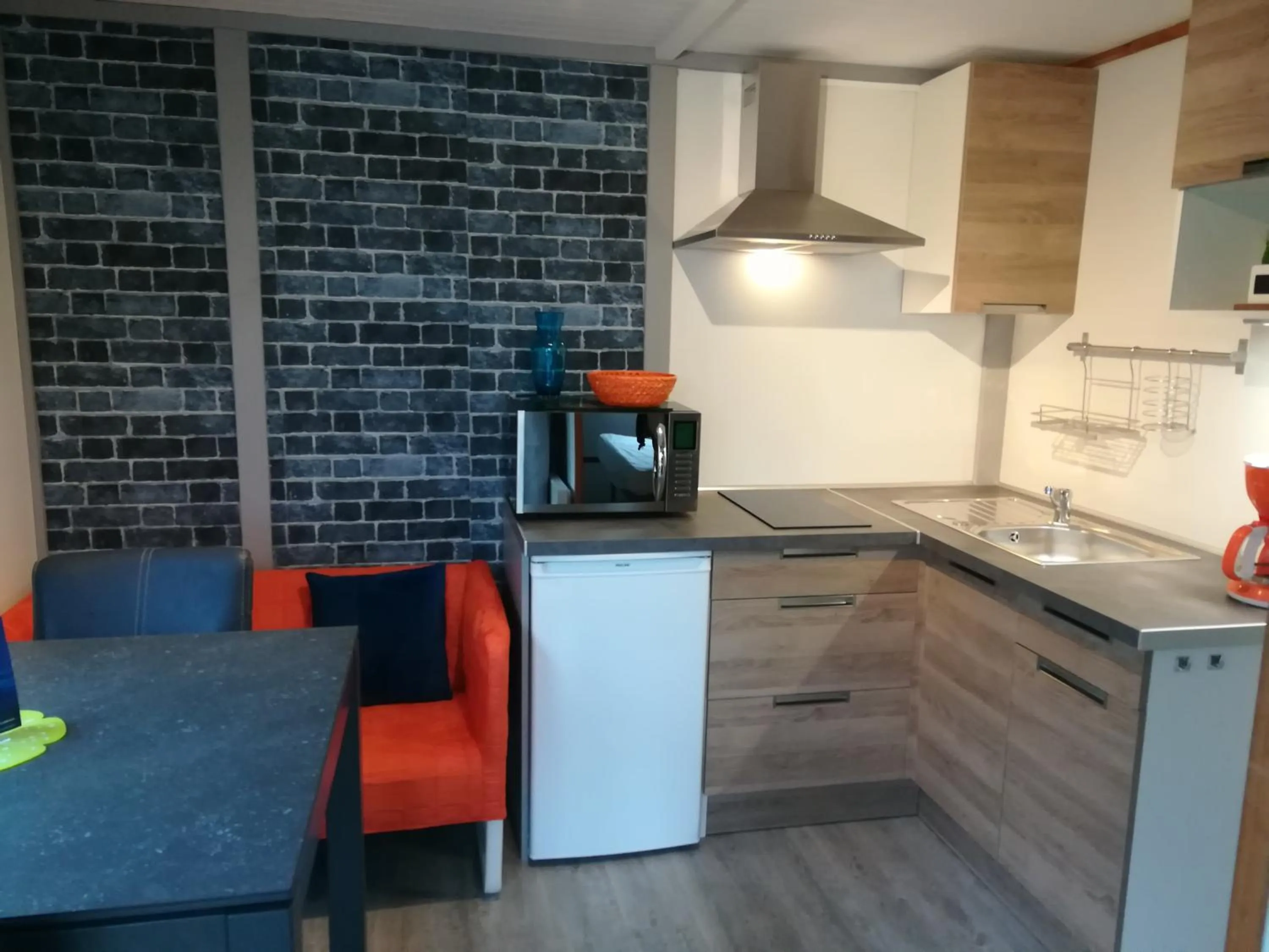 Kitchen or kitchenette in Les Chalets d'Argentouleau