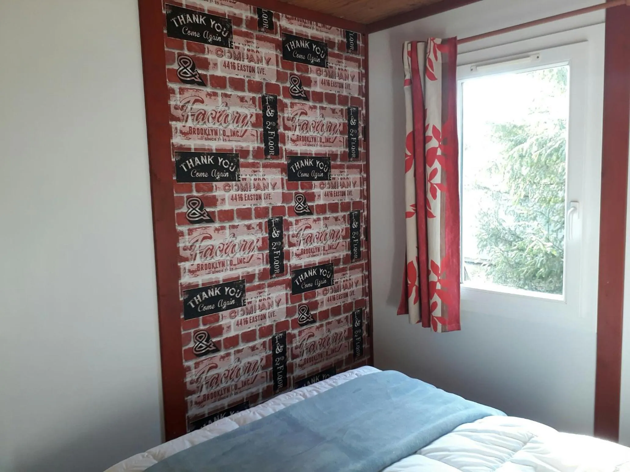 Bedroom, Bed in Les Chalets d'Argentouleau