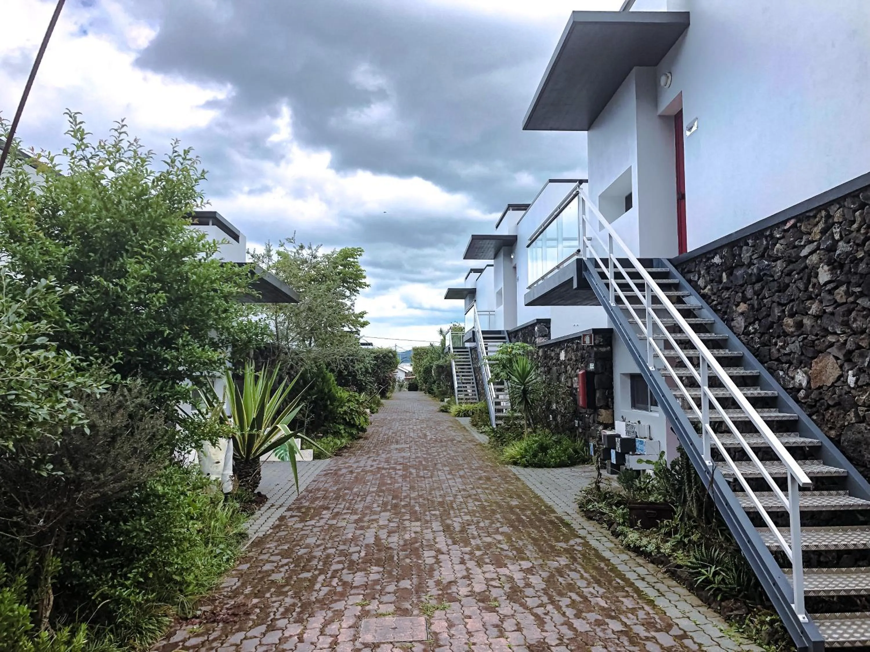 Property building in Quinta De Santana