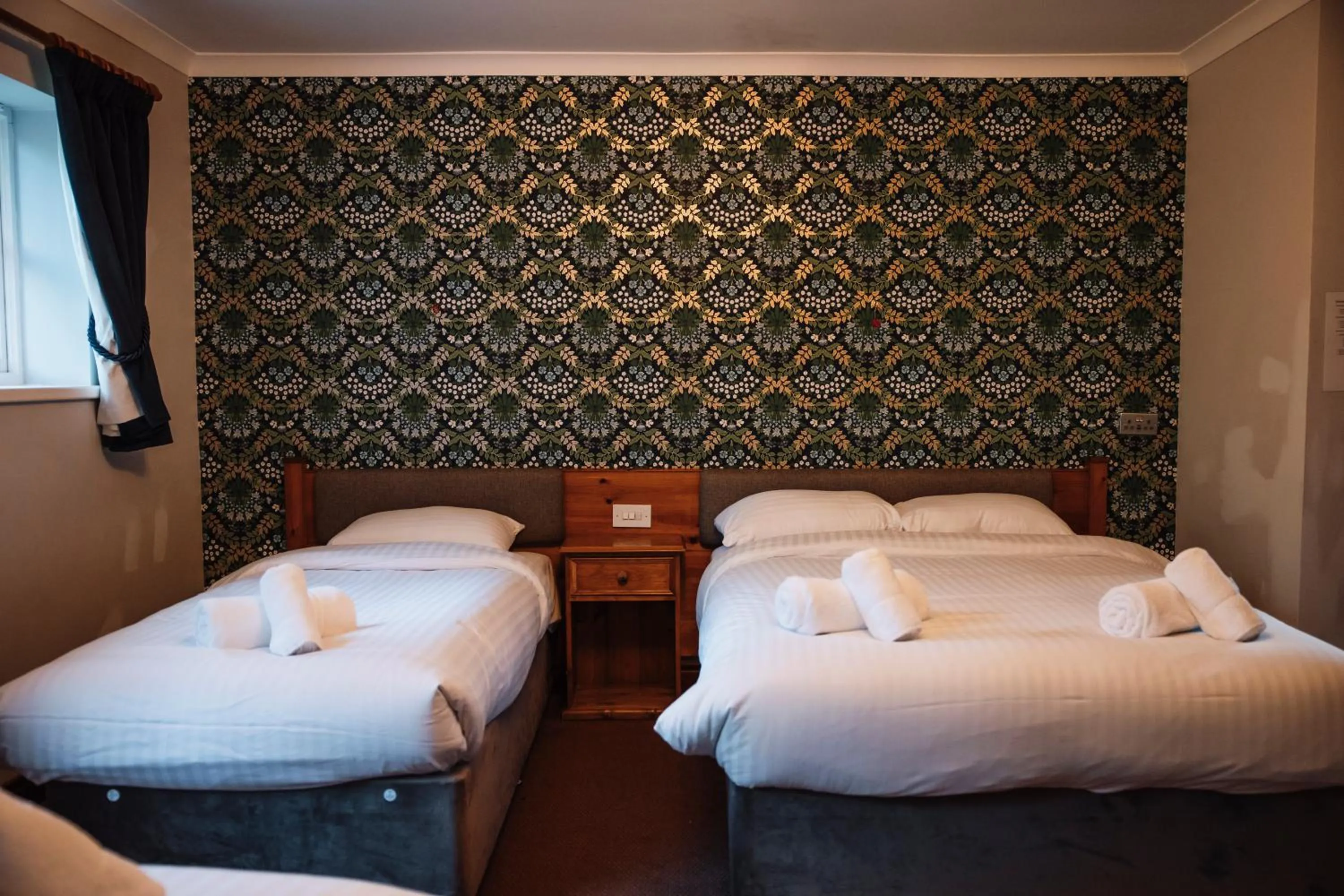 Bedroom, Bed in The Keelman