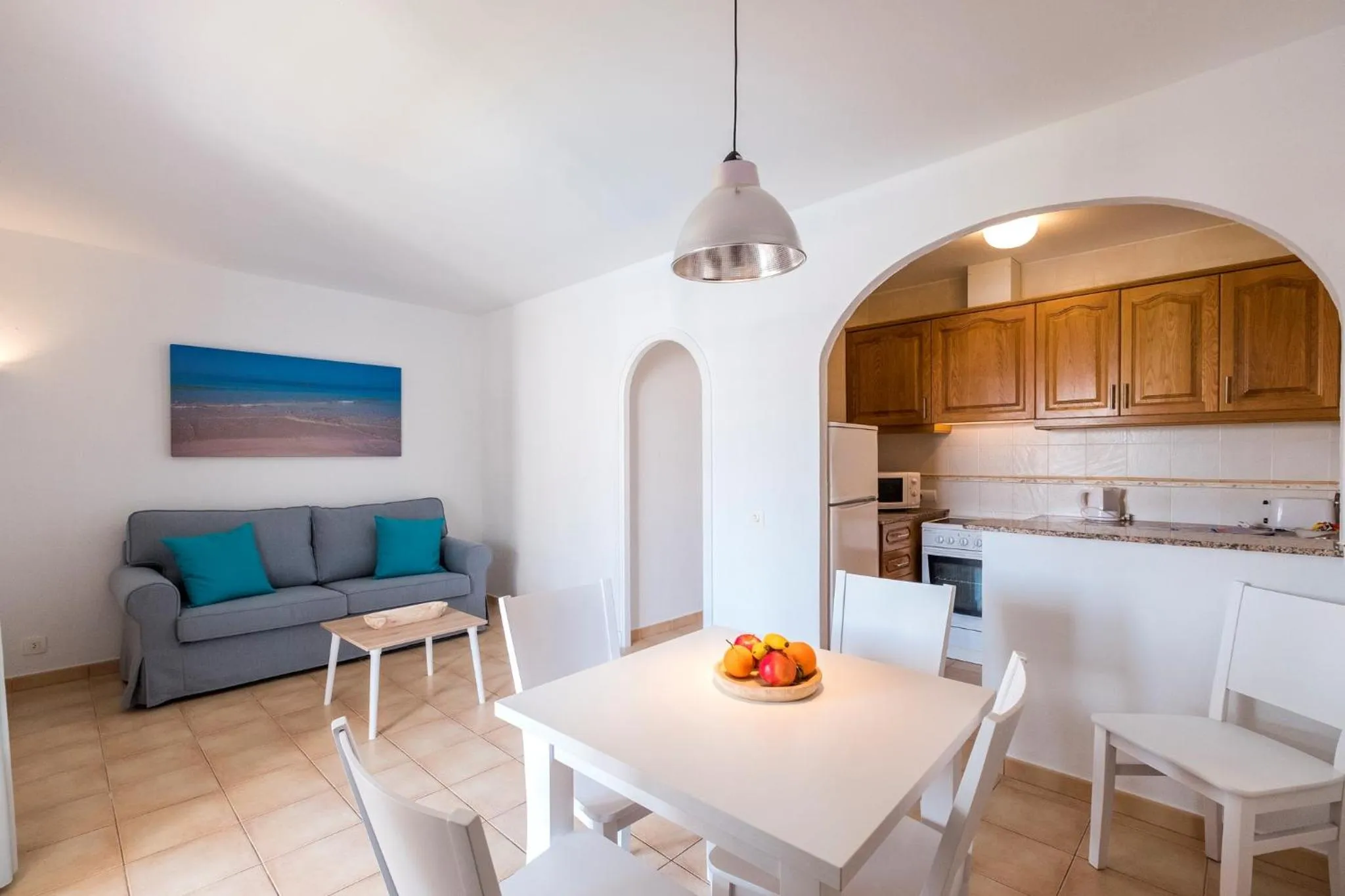 Kitchen or kitchenette in Girasols Gardens Sup