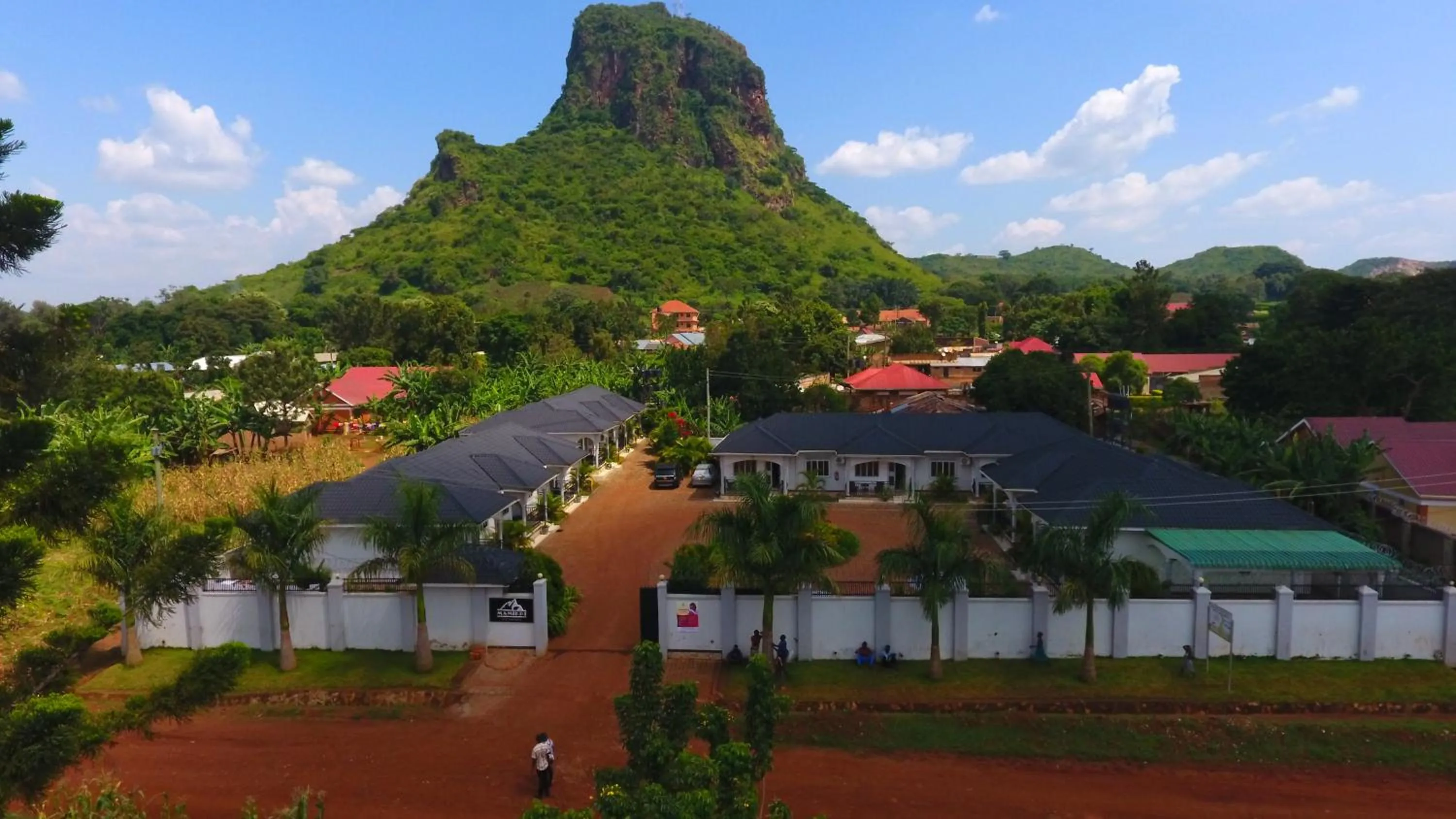 Neighbourhood in MAMIKKI Hotel Apartments