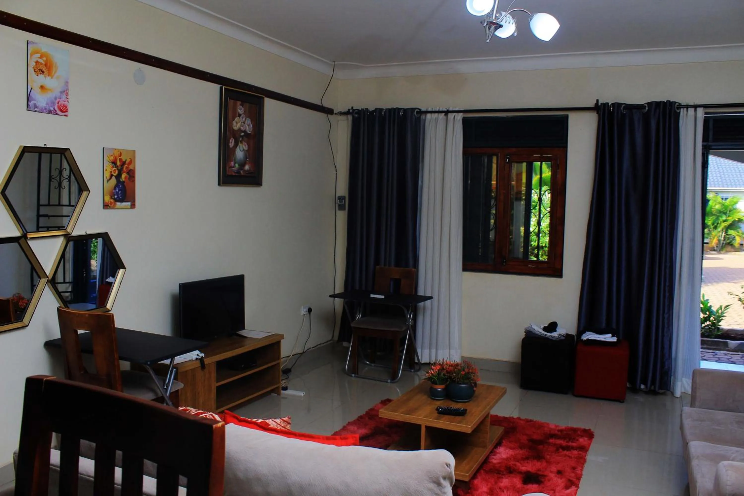 Living room in MAMIKKI Hotel Apartments