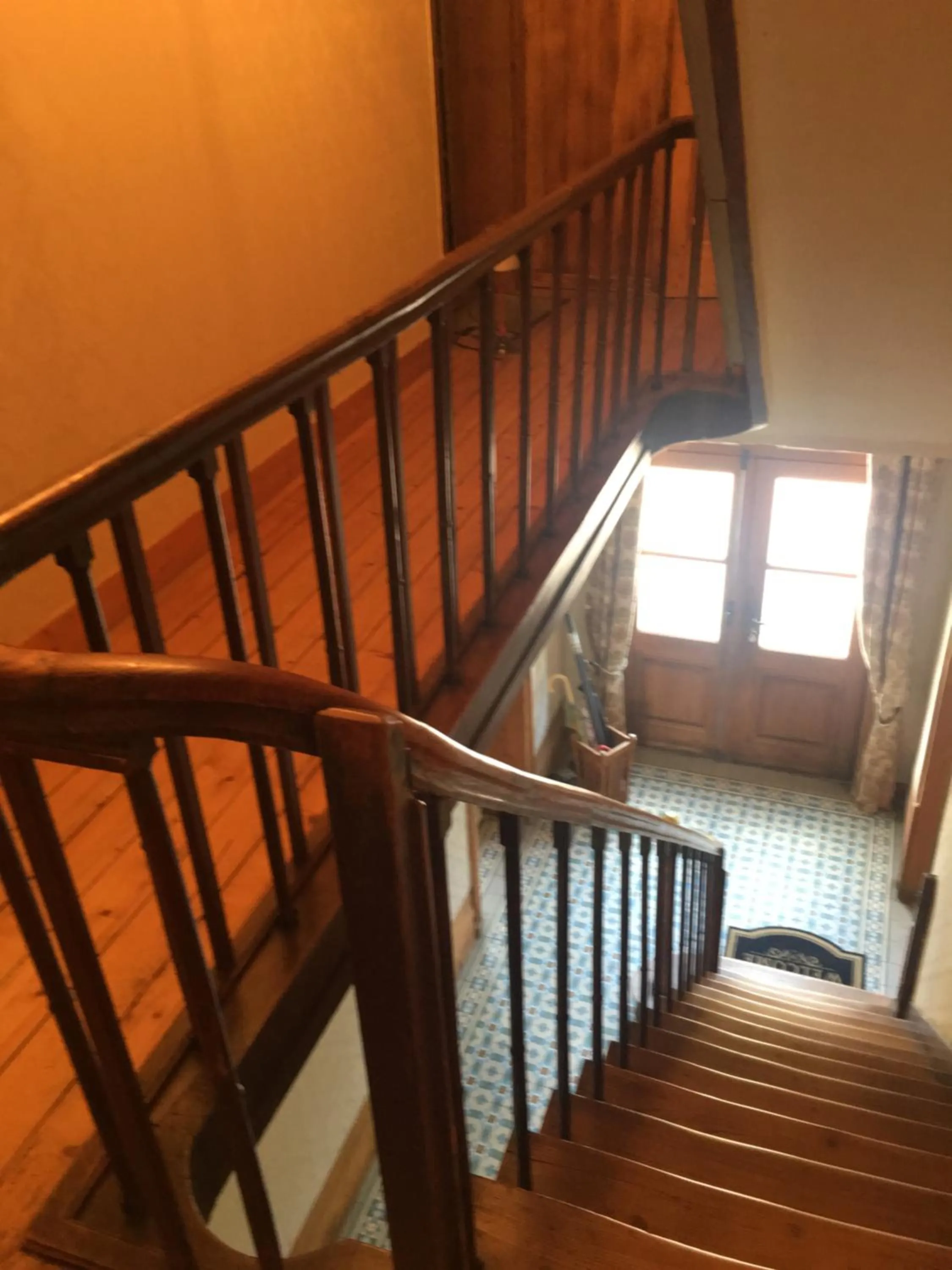 AU CHARME DES POMMIERS