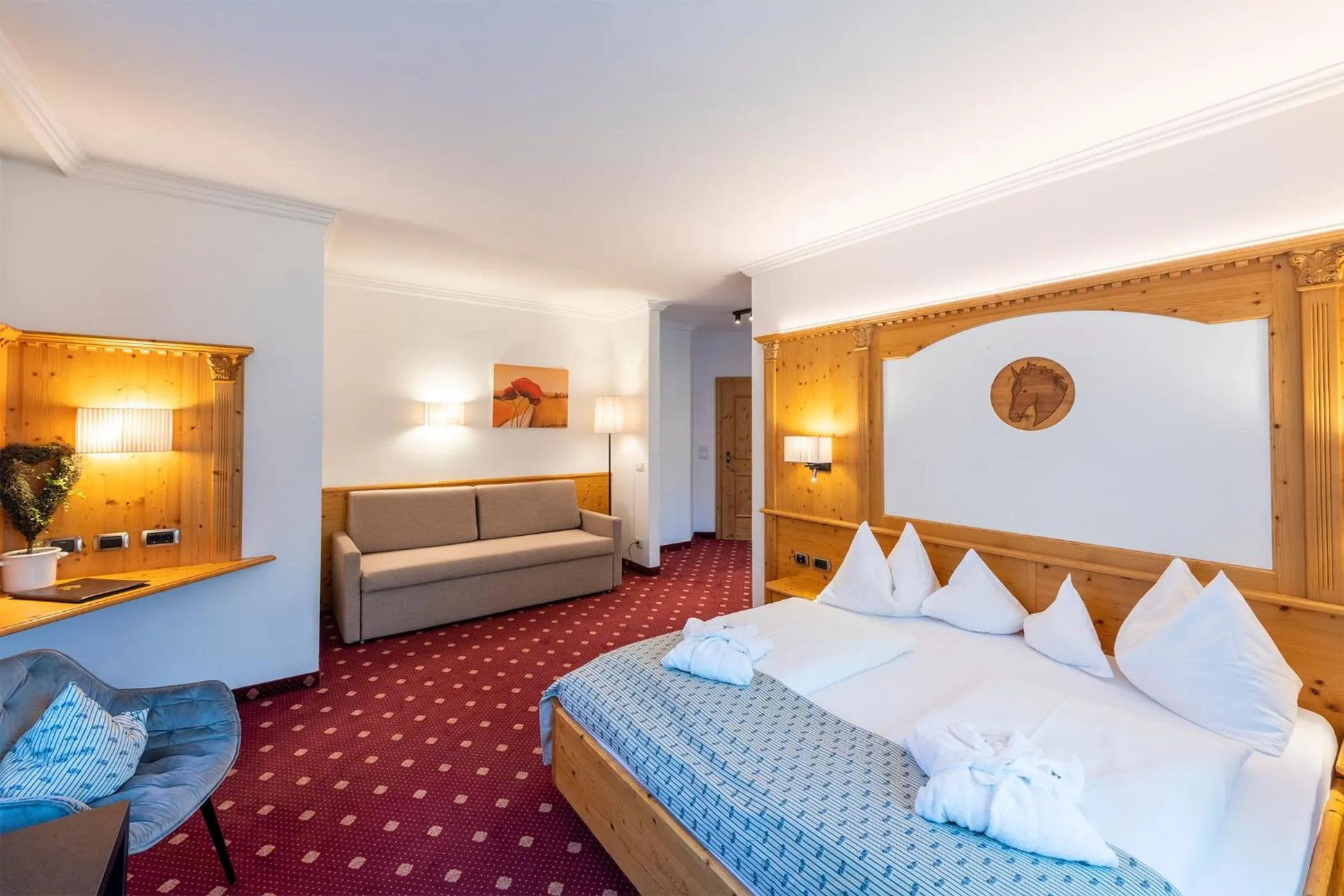 Photo of the whole room, Bed in Hotel Rosskopf