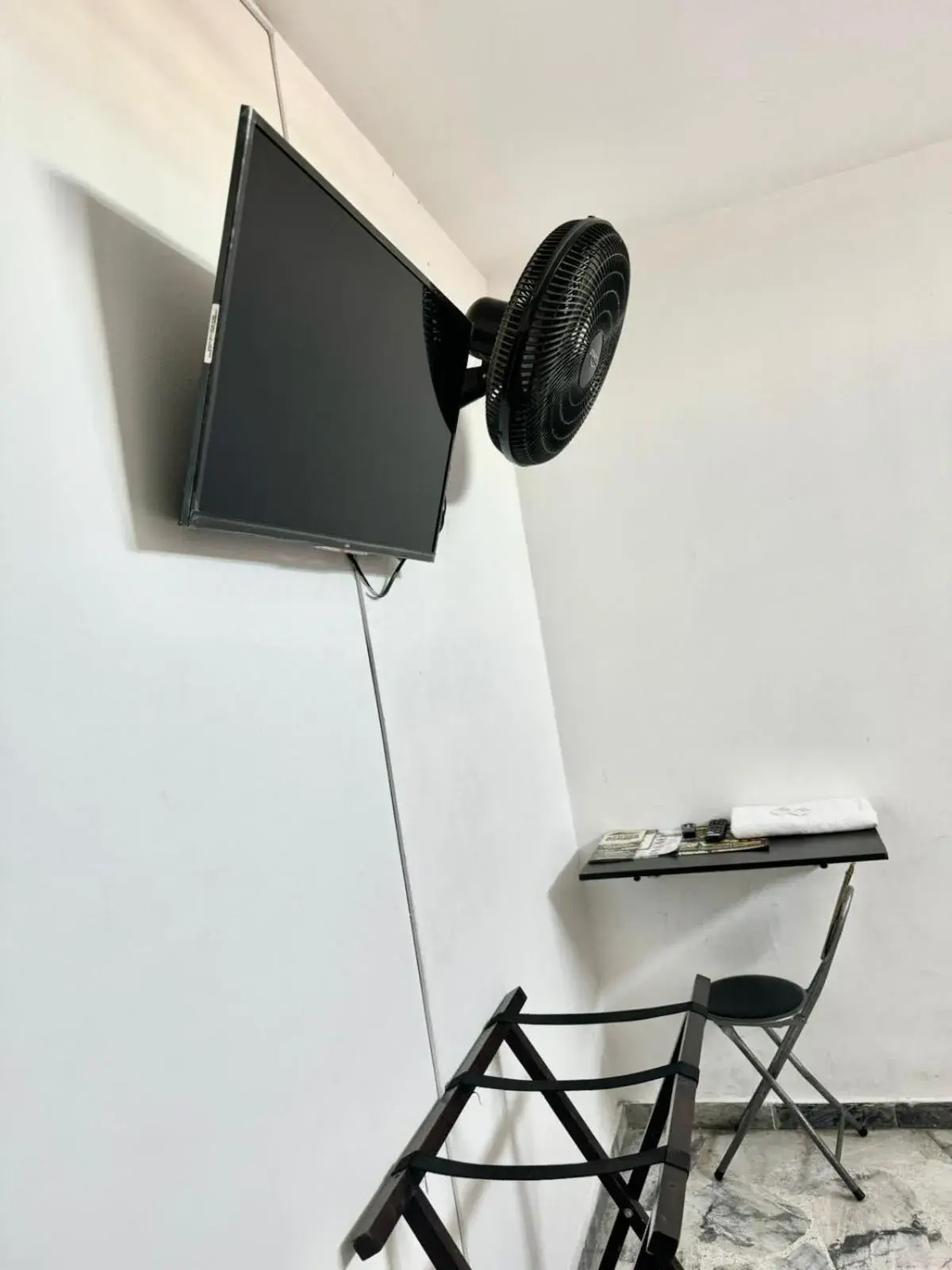 Standard Double Room with Fan - single occupancy in Hotel San Pedro Standard Double Room with Fan - single occupancy in Hotel San Pedro