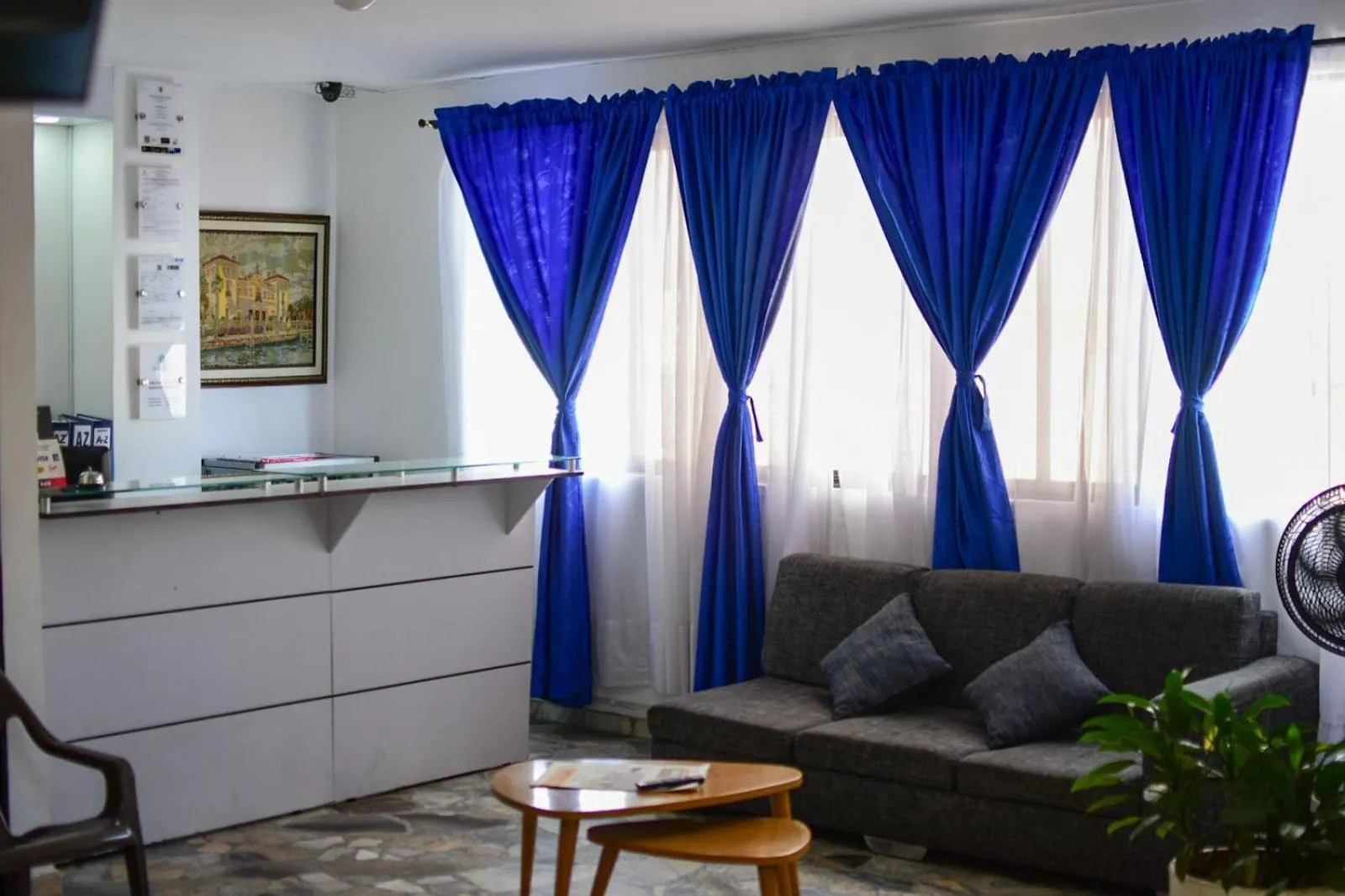 Seating area in Hotel San Pedro