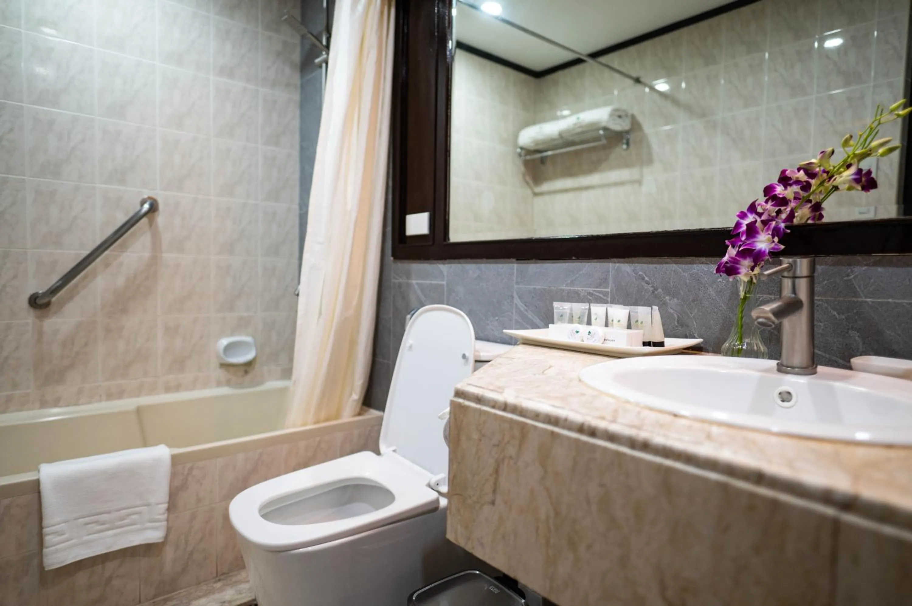 Bathroom in The Apo View Hotel