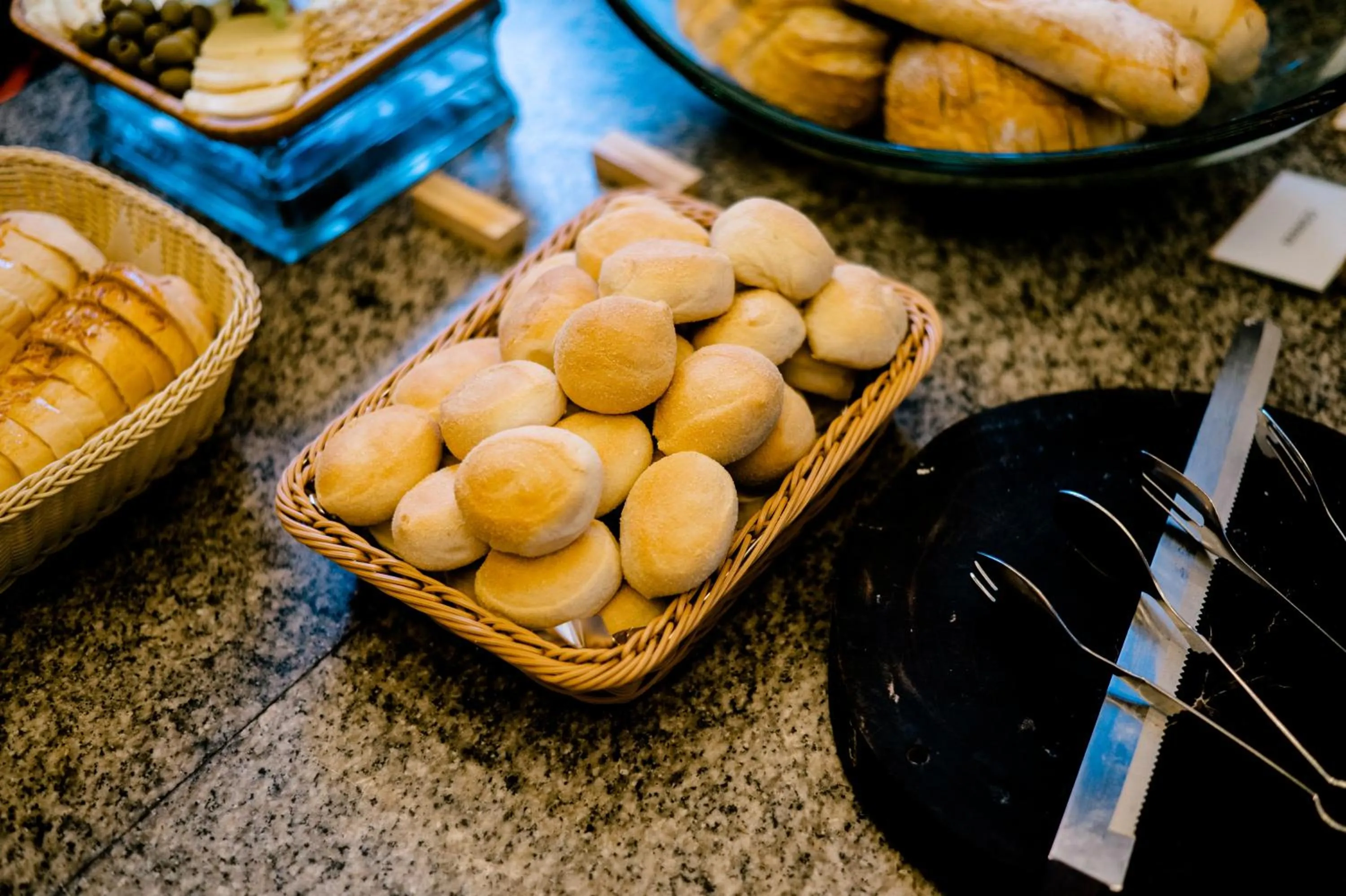 Food and drinks in The Apo View Hotel