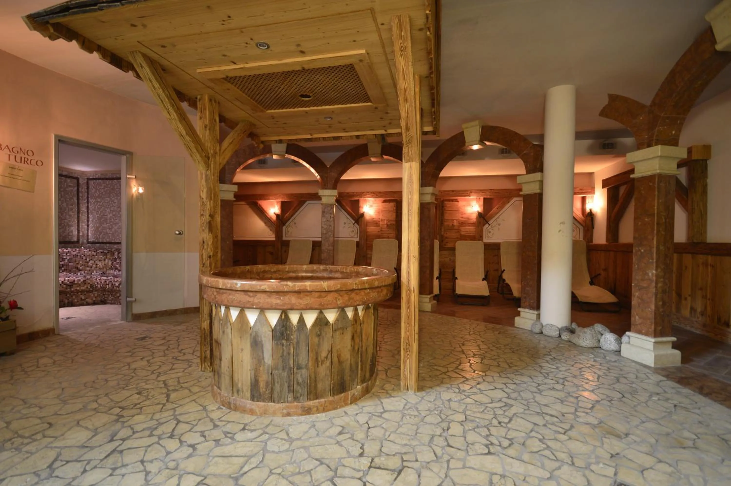 Spa and wellness centre/facilities in Hotel Villa Fosine Spa & Wellness