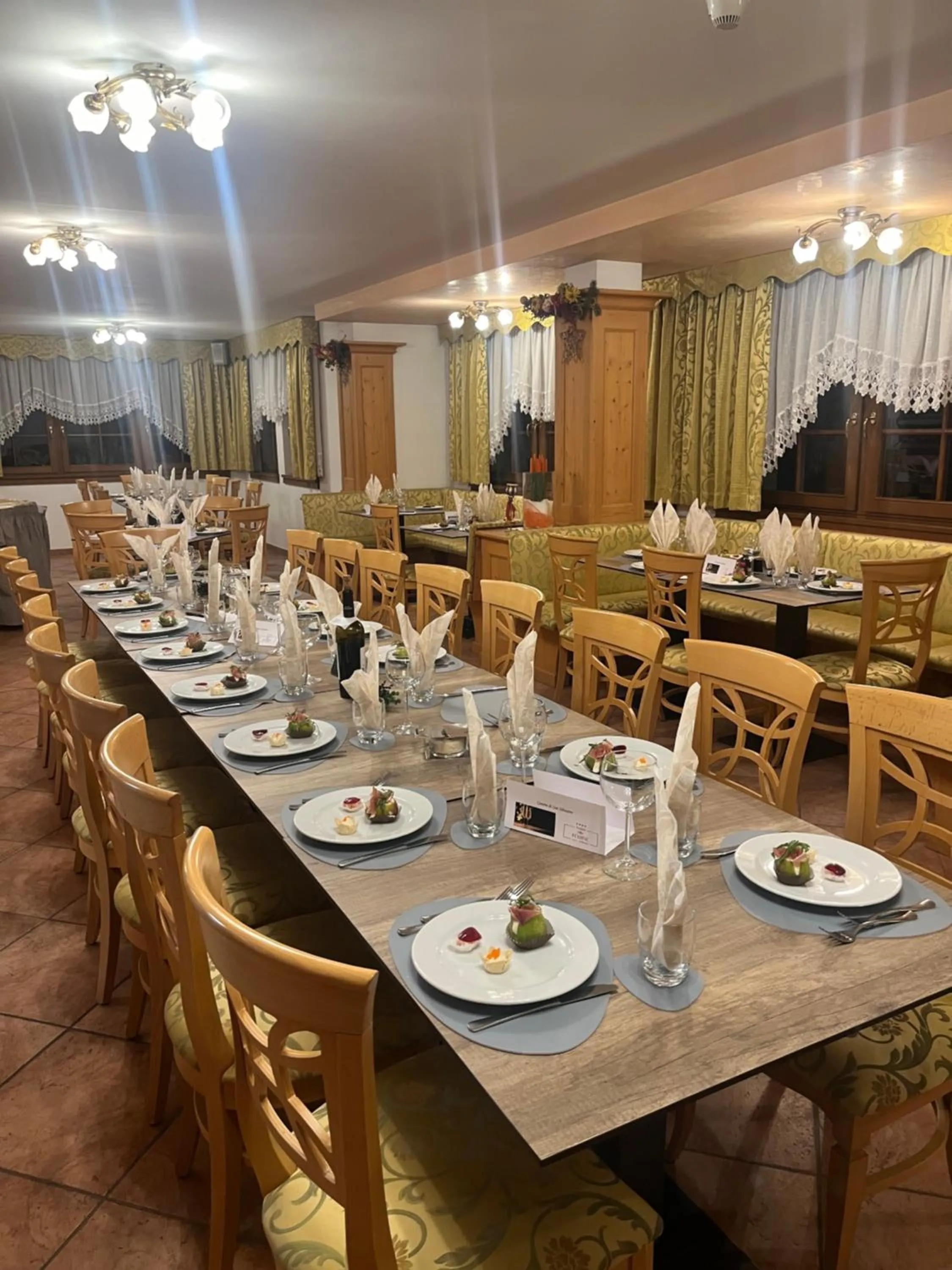 Restaurant/places to eat in Hotel Villa Fosine Spa & Wellness