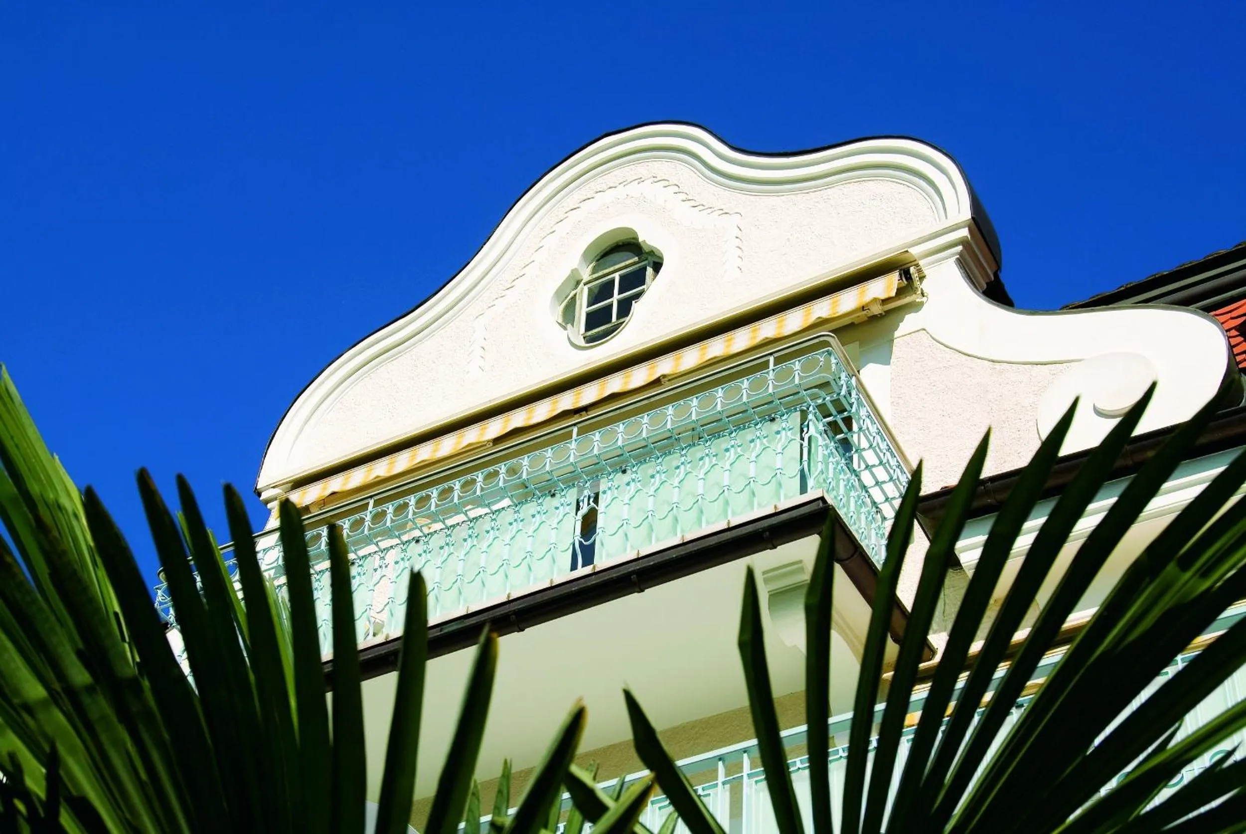 Property building in Das Filipinum