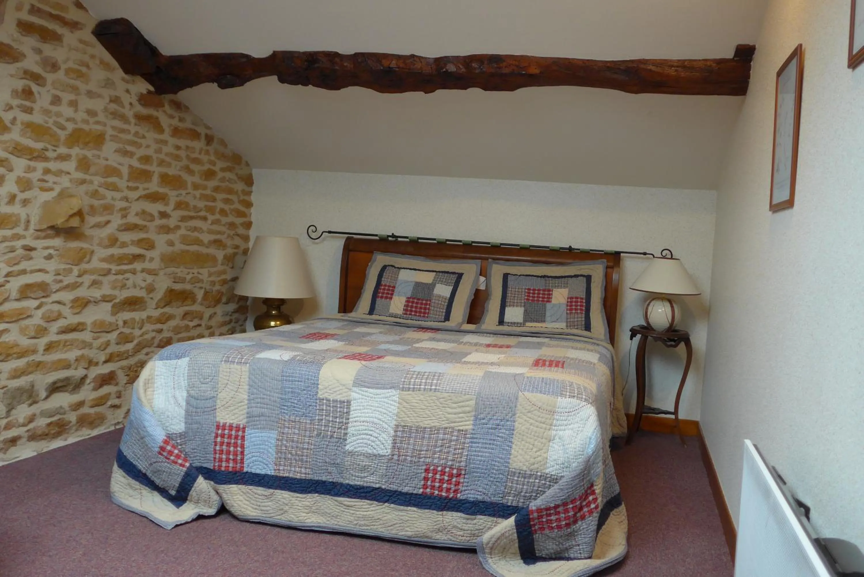 Bed in Le Lavoir de Meziat