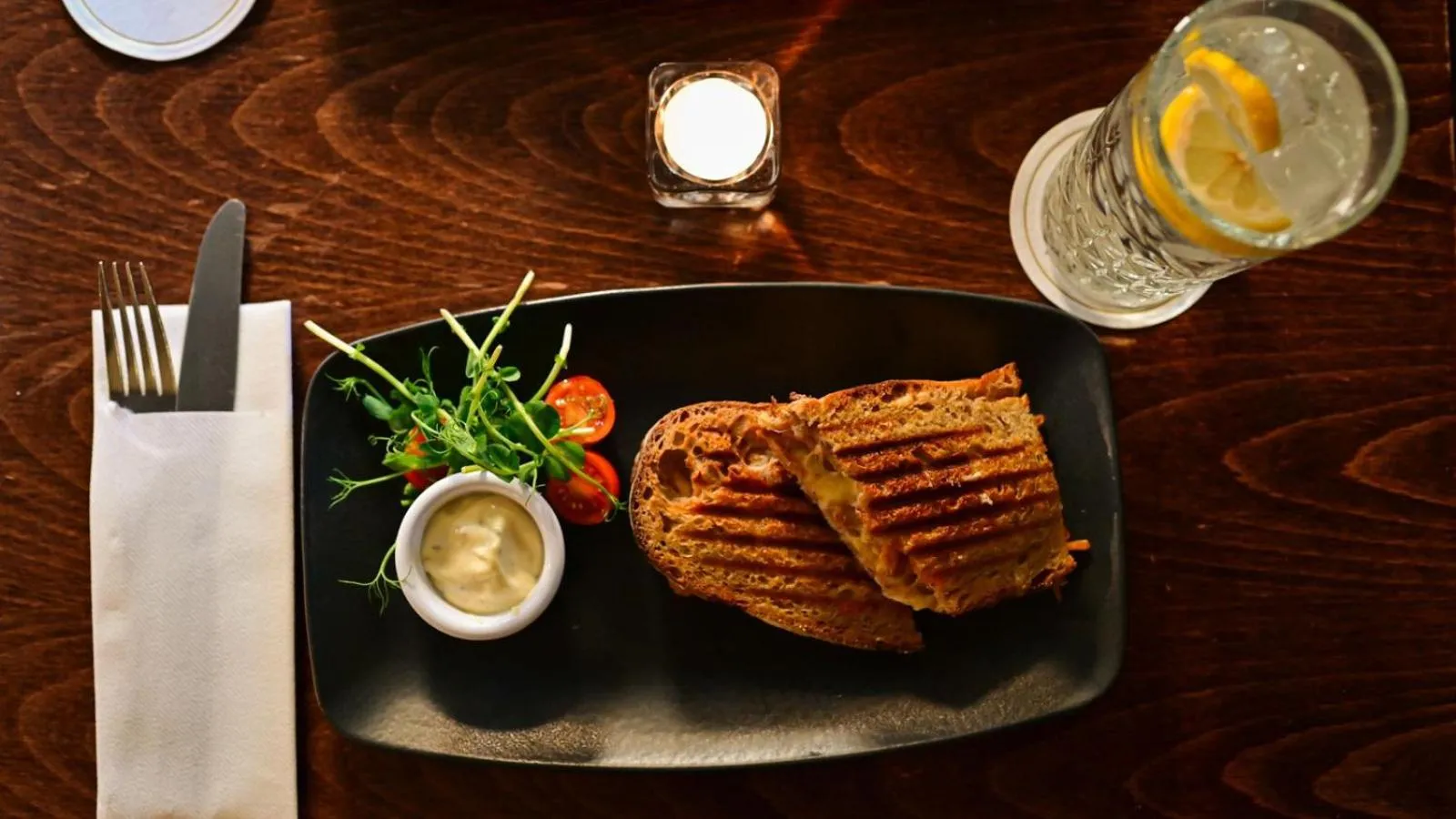 Food and drinks in Abbey Court