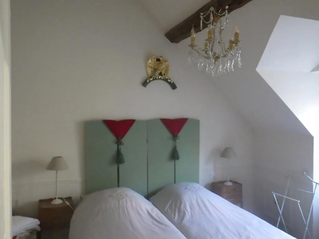 Bed in castel de la comtesse