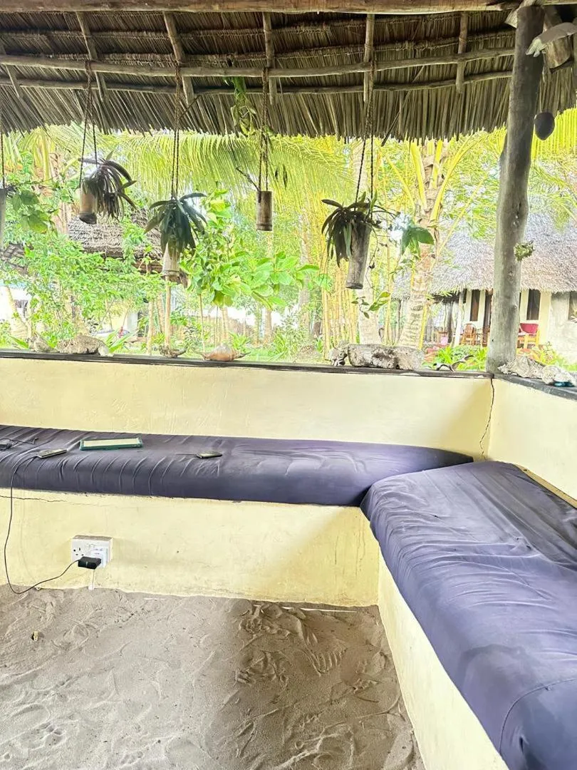 Juani beach bungalows