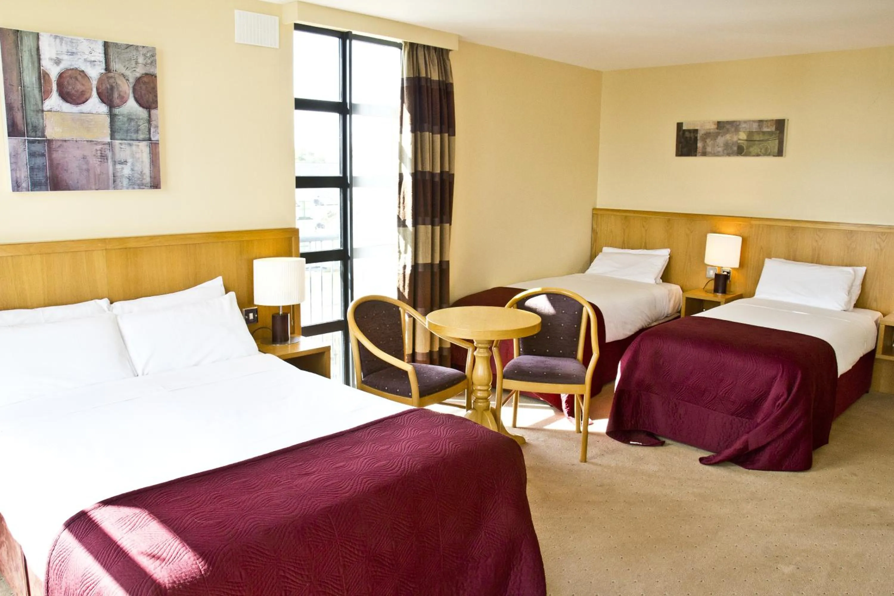 Day, Bed in Upton Court Hotel