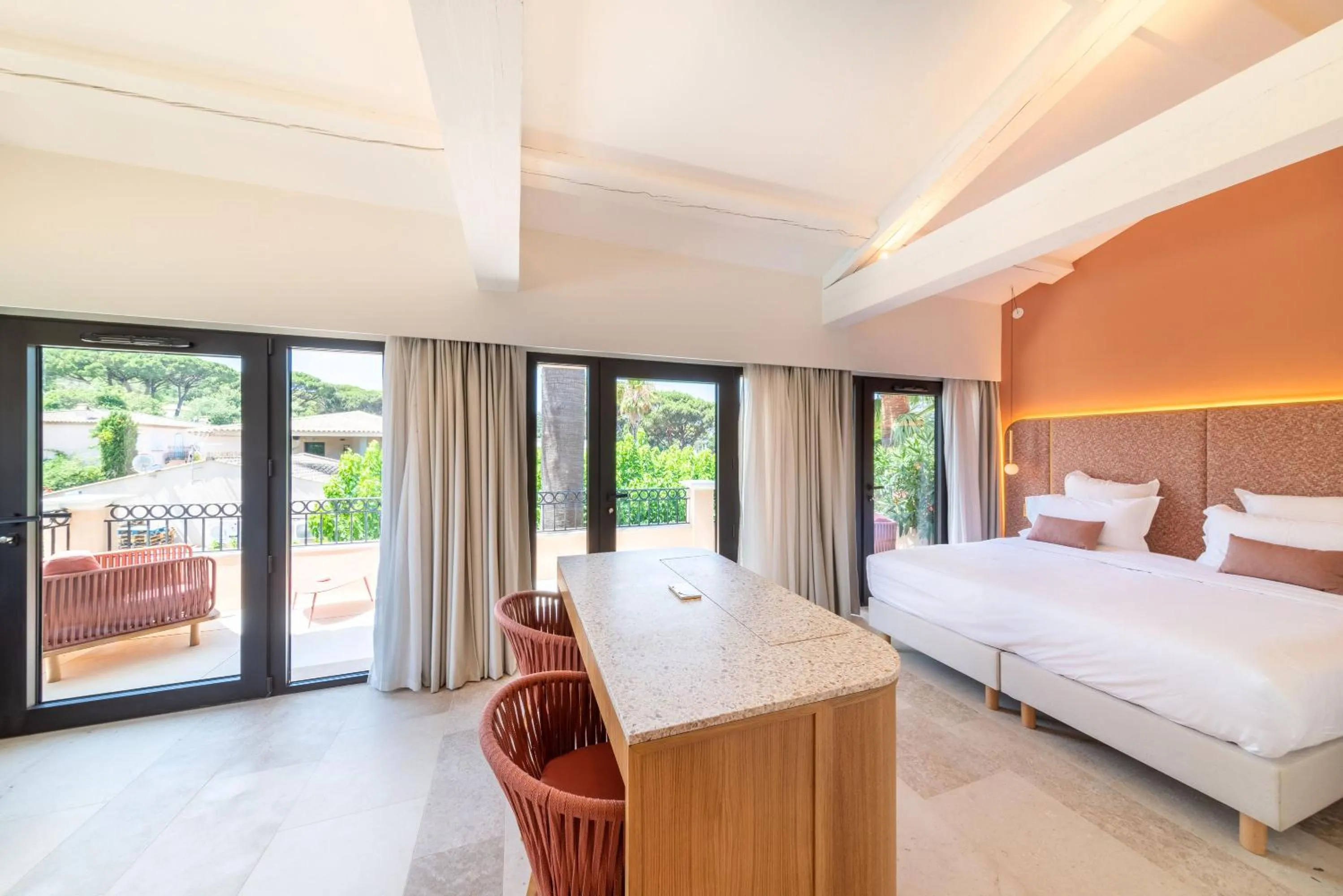 Photo of the whole room, Bed in Hotel Brin d'Azur - Saint Tropez