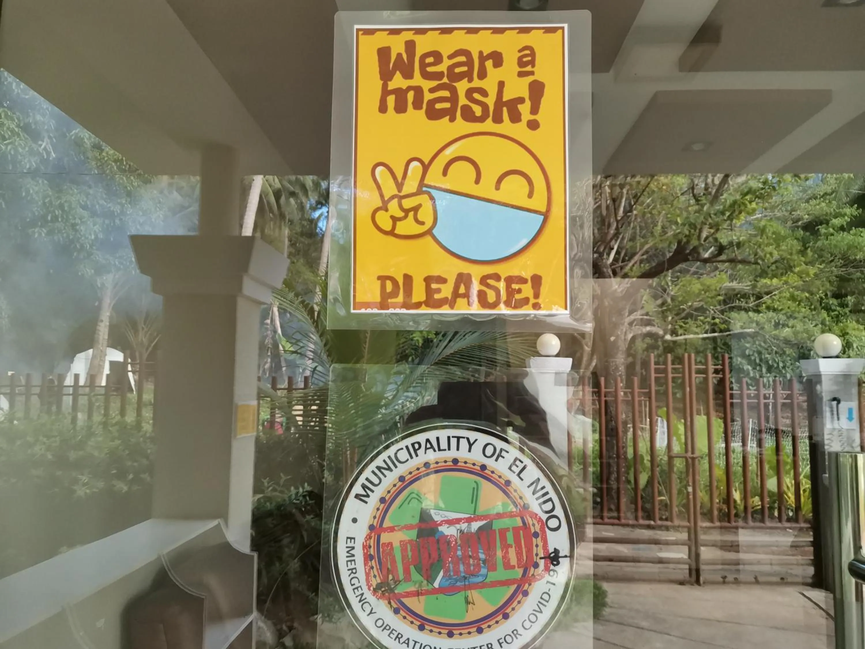 Facade/entrance in Layang Layang Home