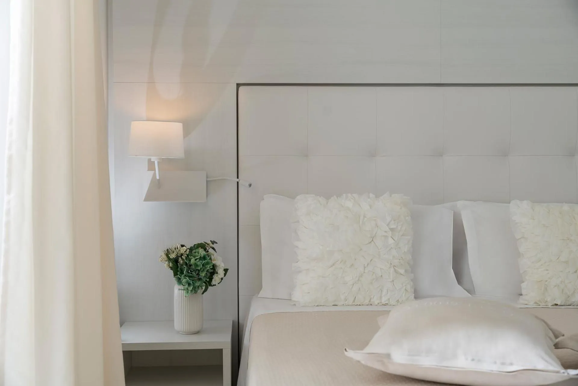 Bed in Hotel Ca' Bianca