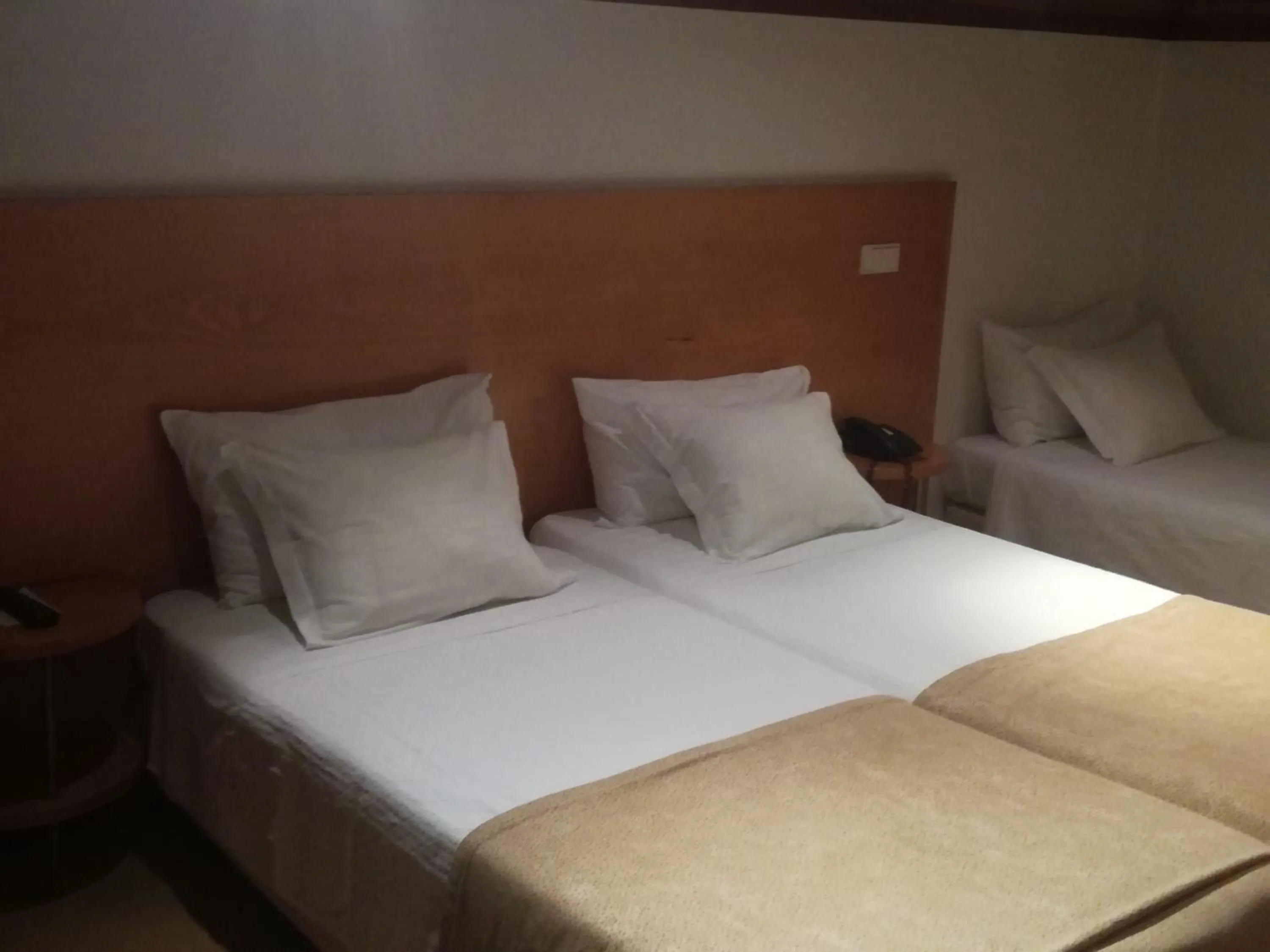 Family Room ( 2 Adults + 2 Children up to 12 years old) in Douro Hotel Porto Antigo