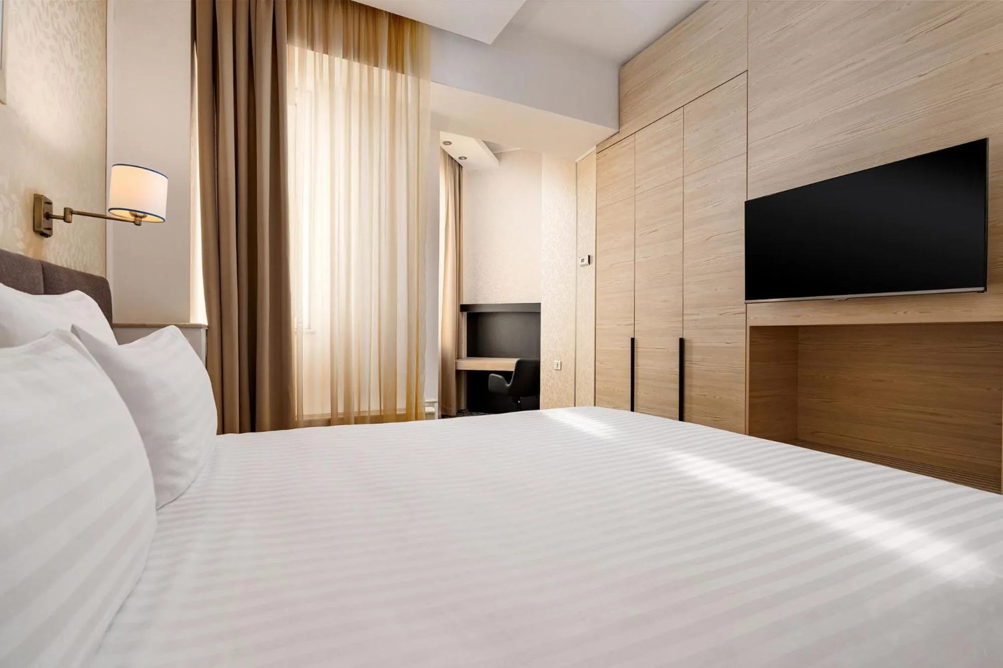 Bed in Crystal Palace Hotel