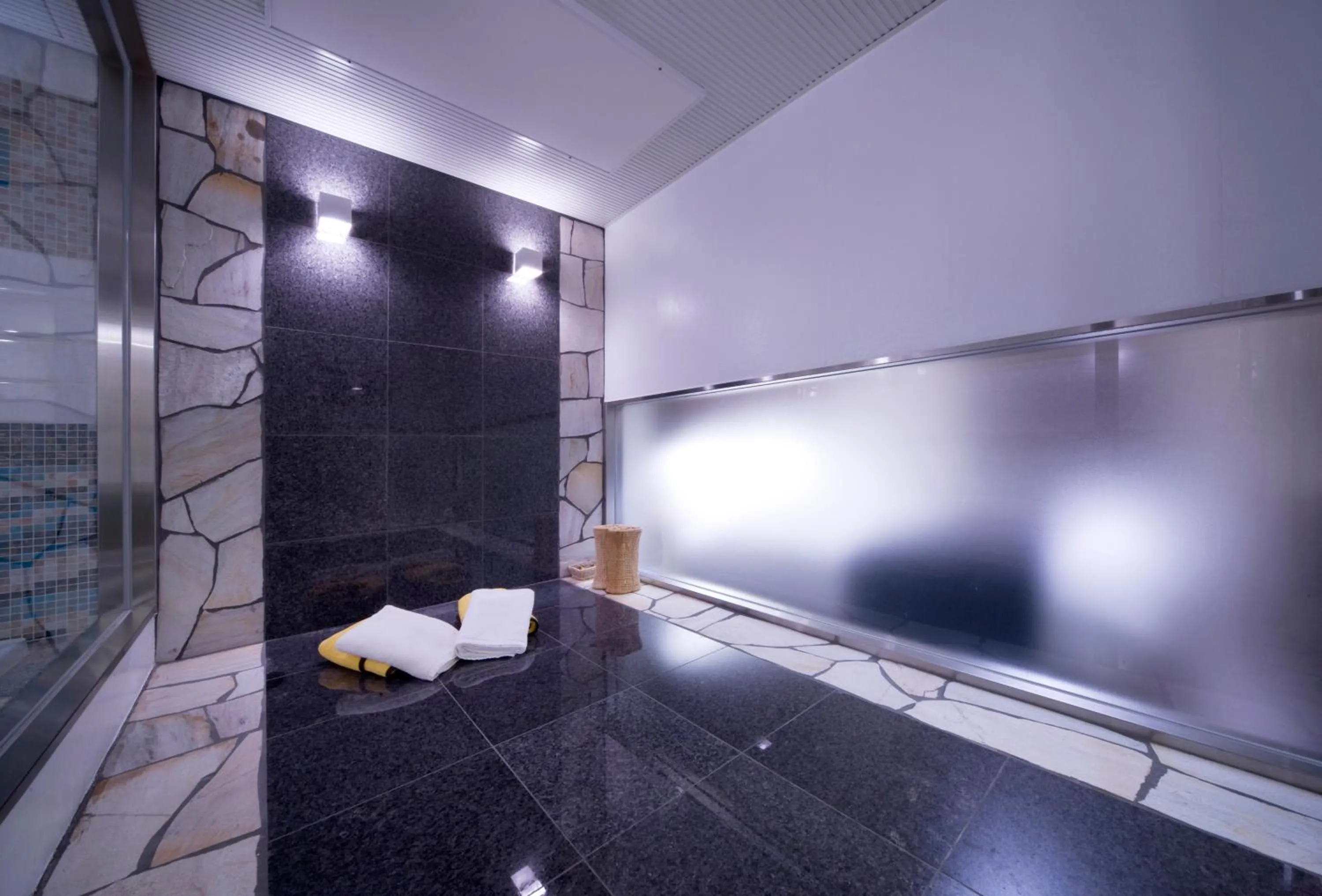 Hotel Glow Yokkaichi (Adult Only)