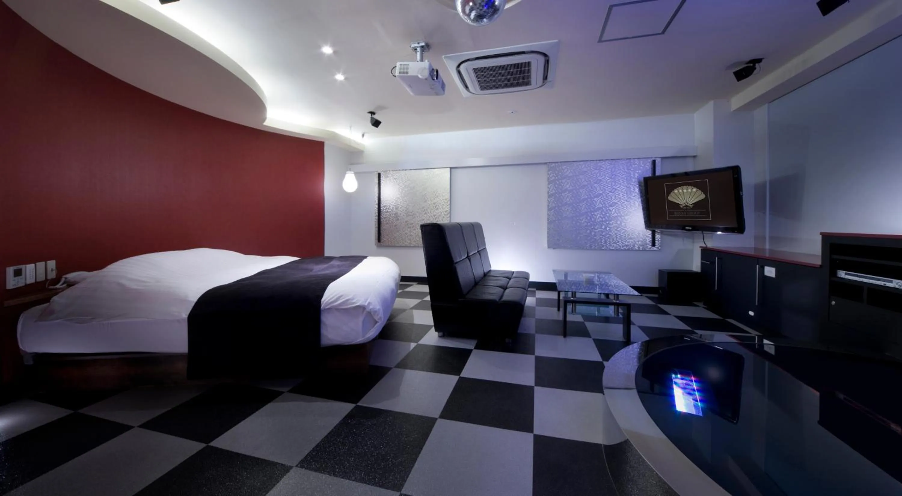 Bed in Hotel Glow Yokkaichi (Adult Only)