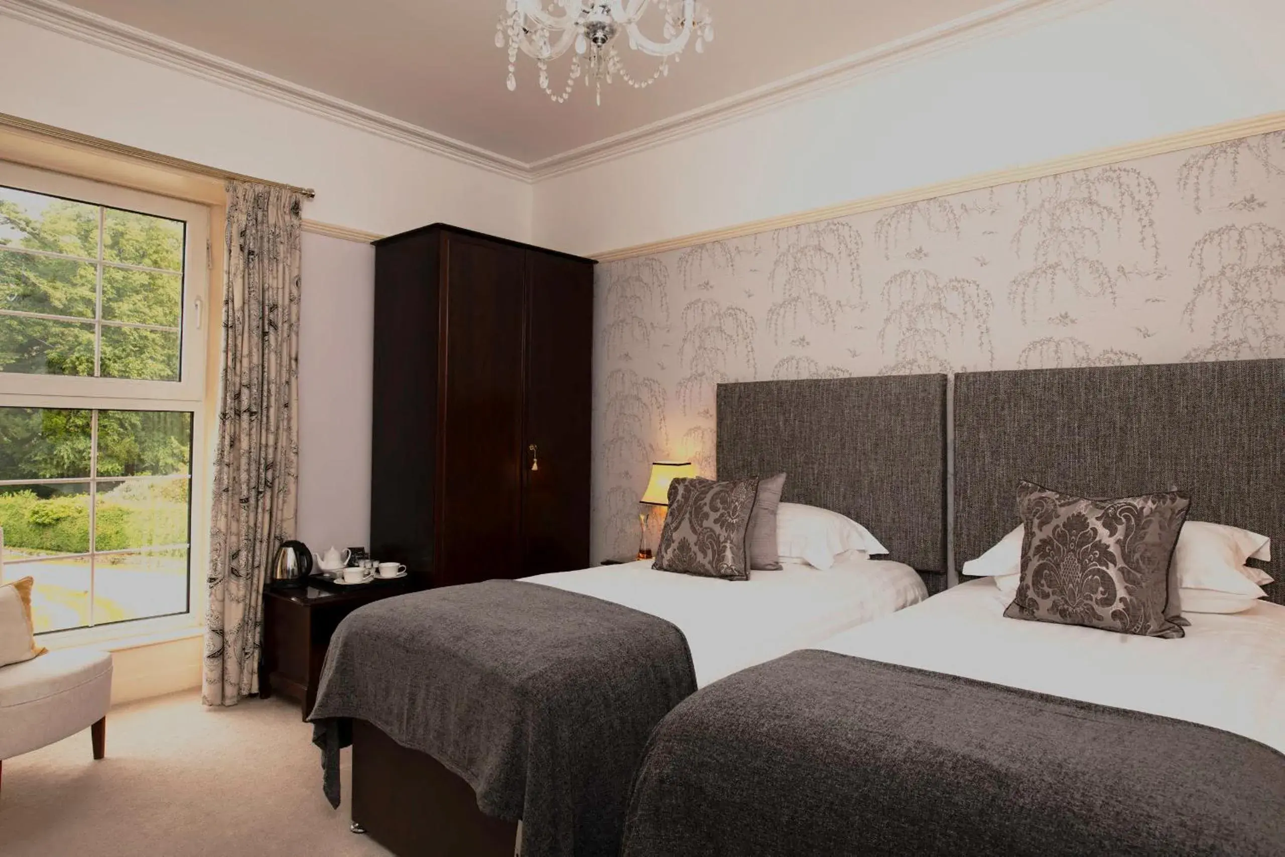 Deluxe Double or Twin Room with Garden View - single occupancy in Ees Wyke Country House Deluxe Double or Twin Room with Garden View - single occupancy in Ees Wyke Country House