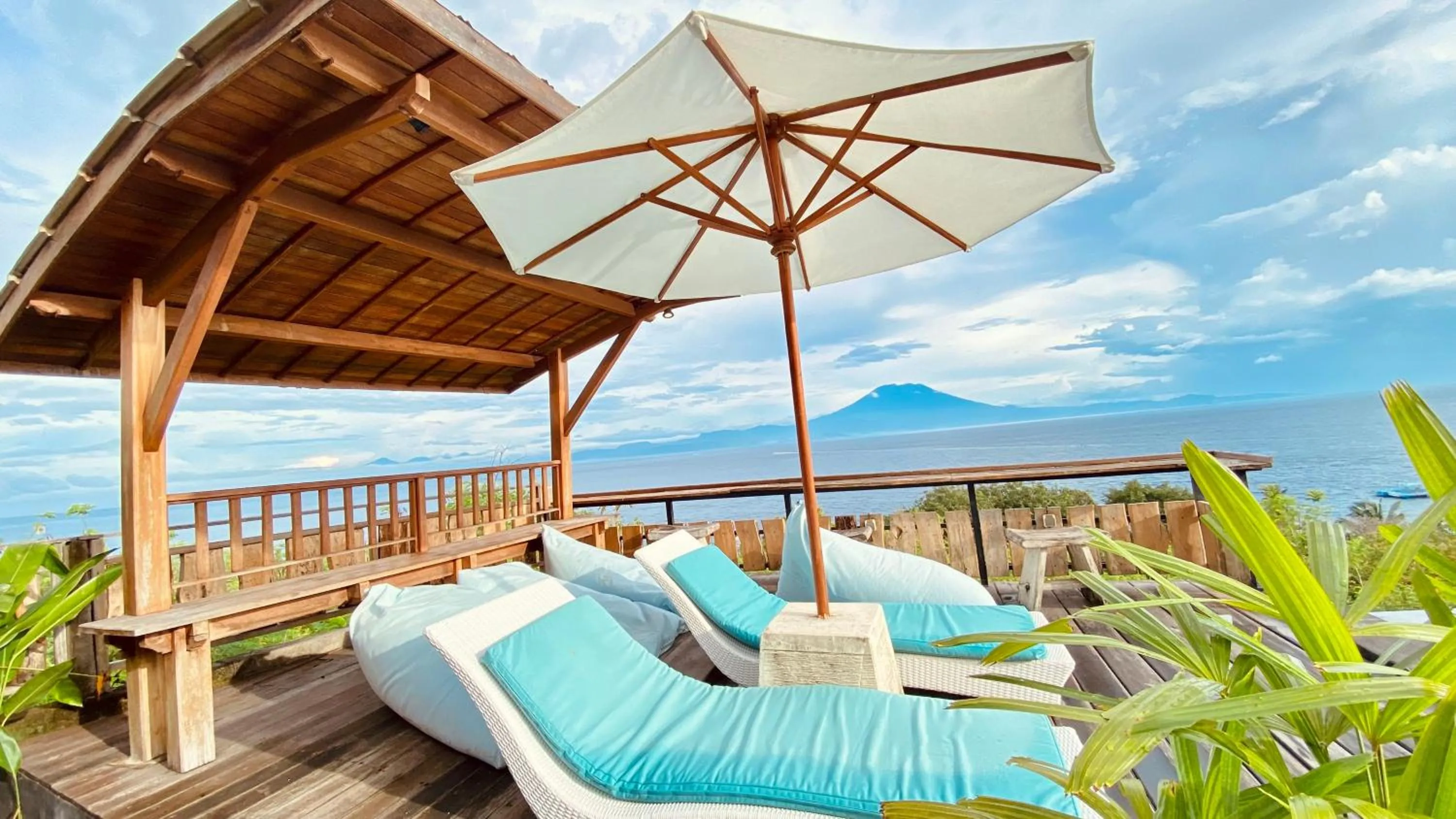 Patio in Daphila Cottage