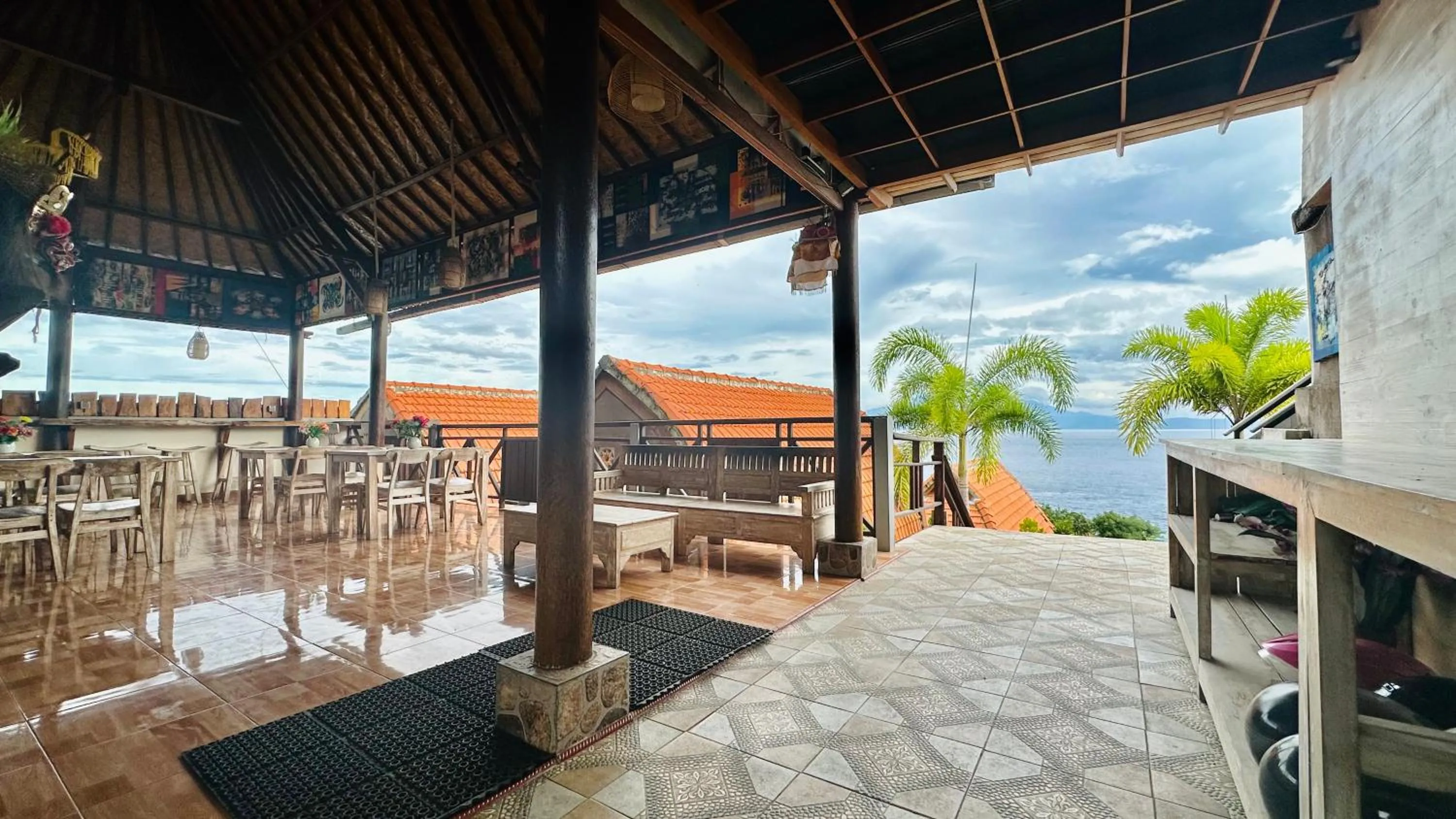 Restaurant/places to eat in Daphila Cottage