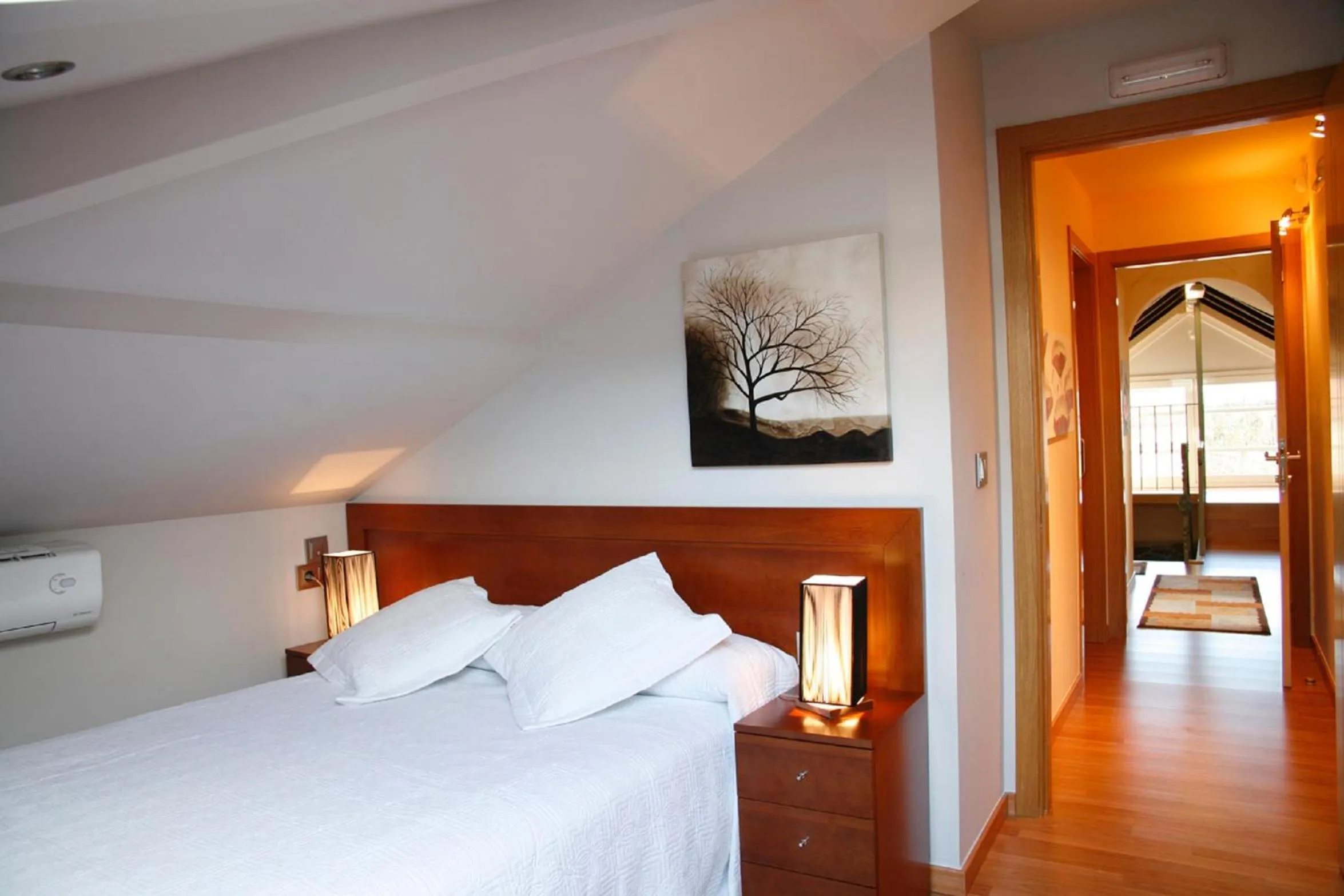 Photo of the whole room, Bed in Hotel Casa de Caldelas