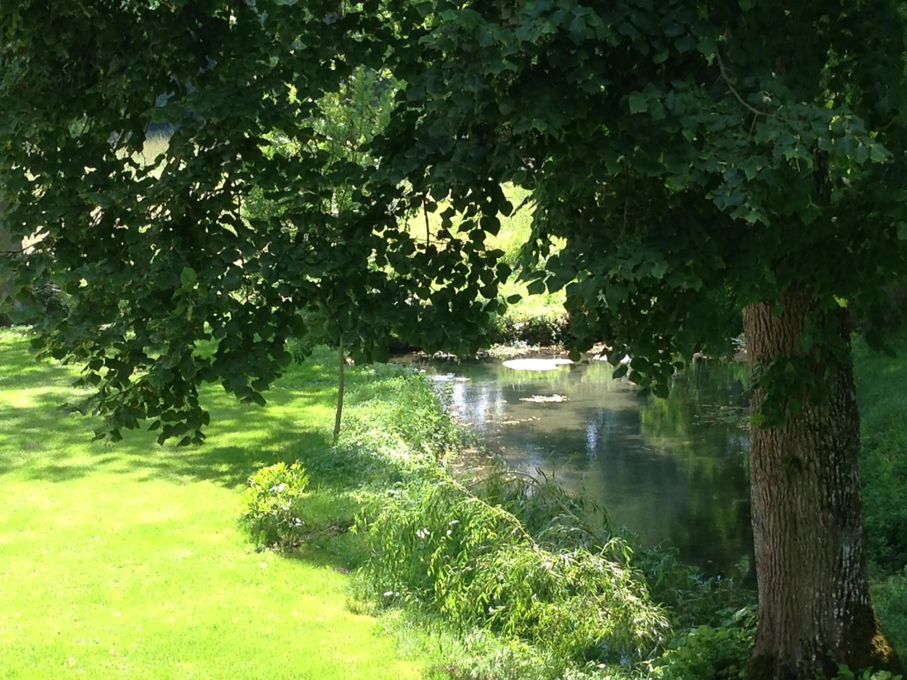 River view in Le Parc des Aubiers