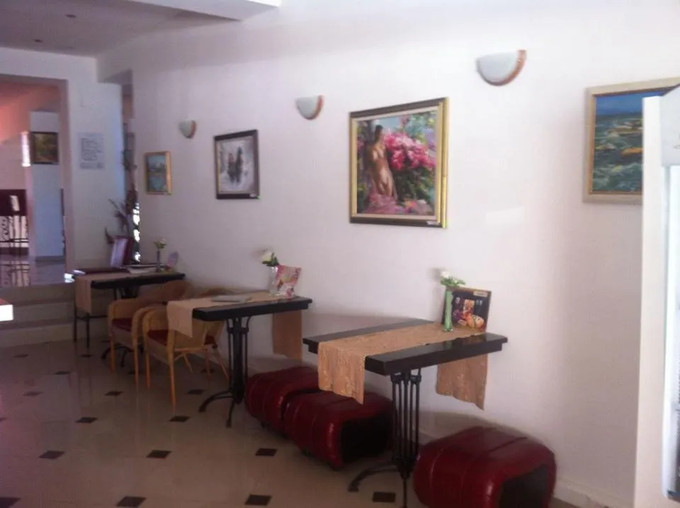 Staff in Hotel Bellisimo