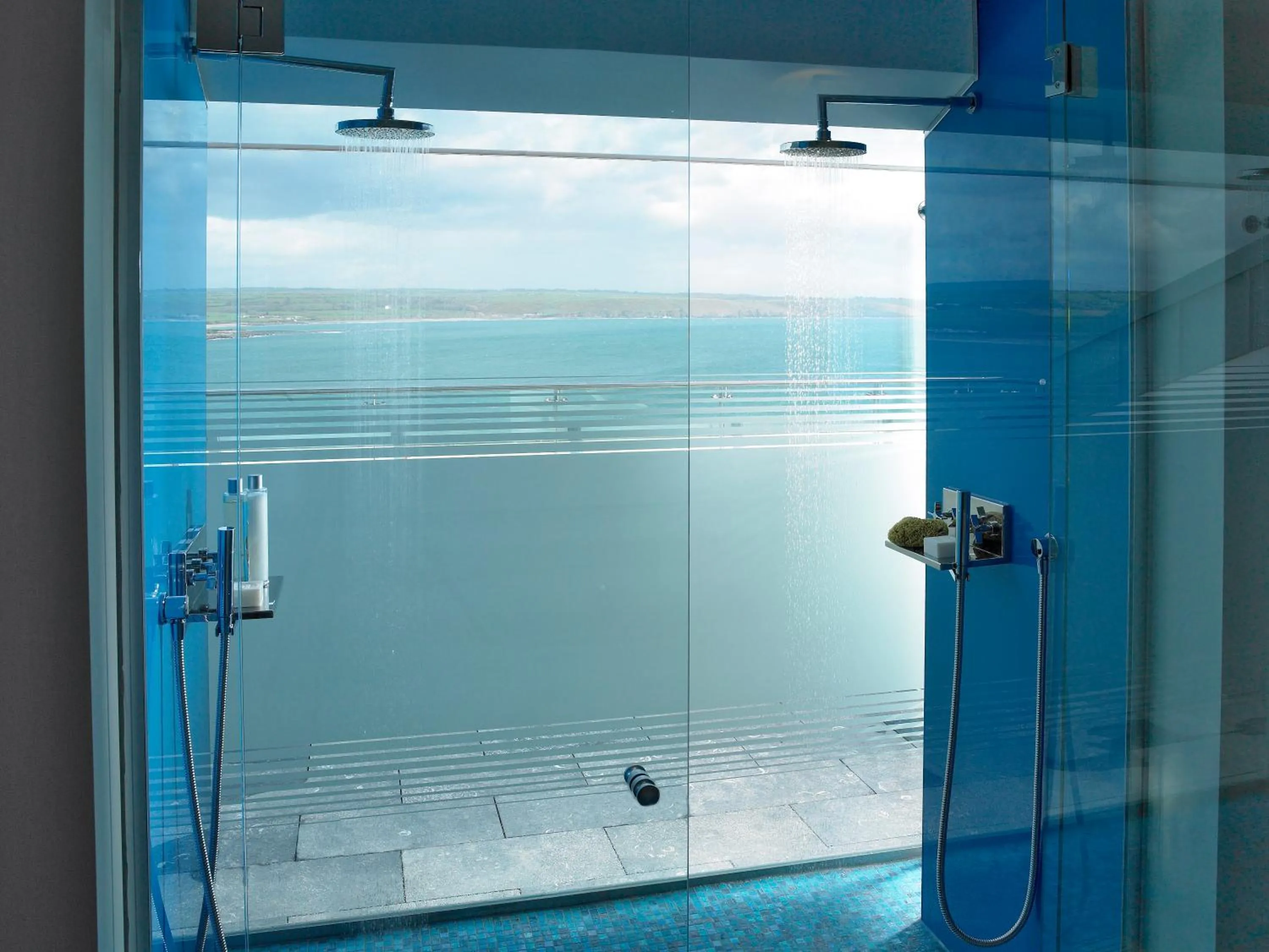 Bathroom in Cliff House Hotel