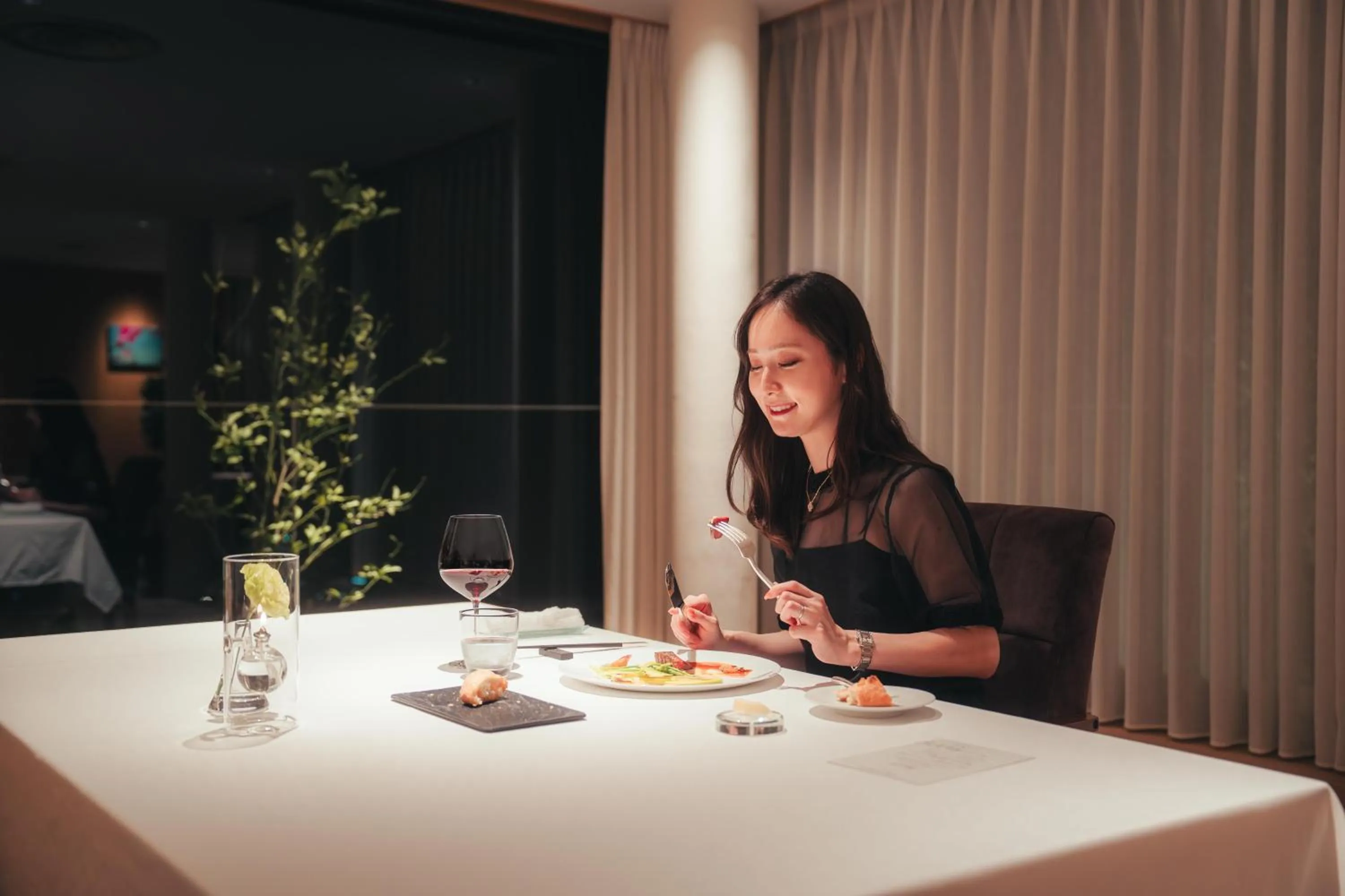Restaurant/places to eat in Hotel Grand Bach Atami Crescendo