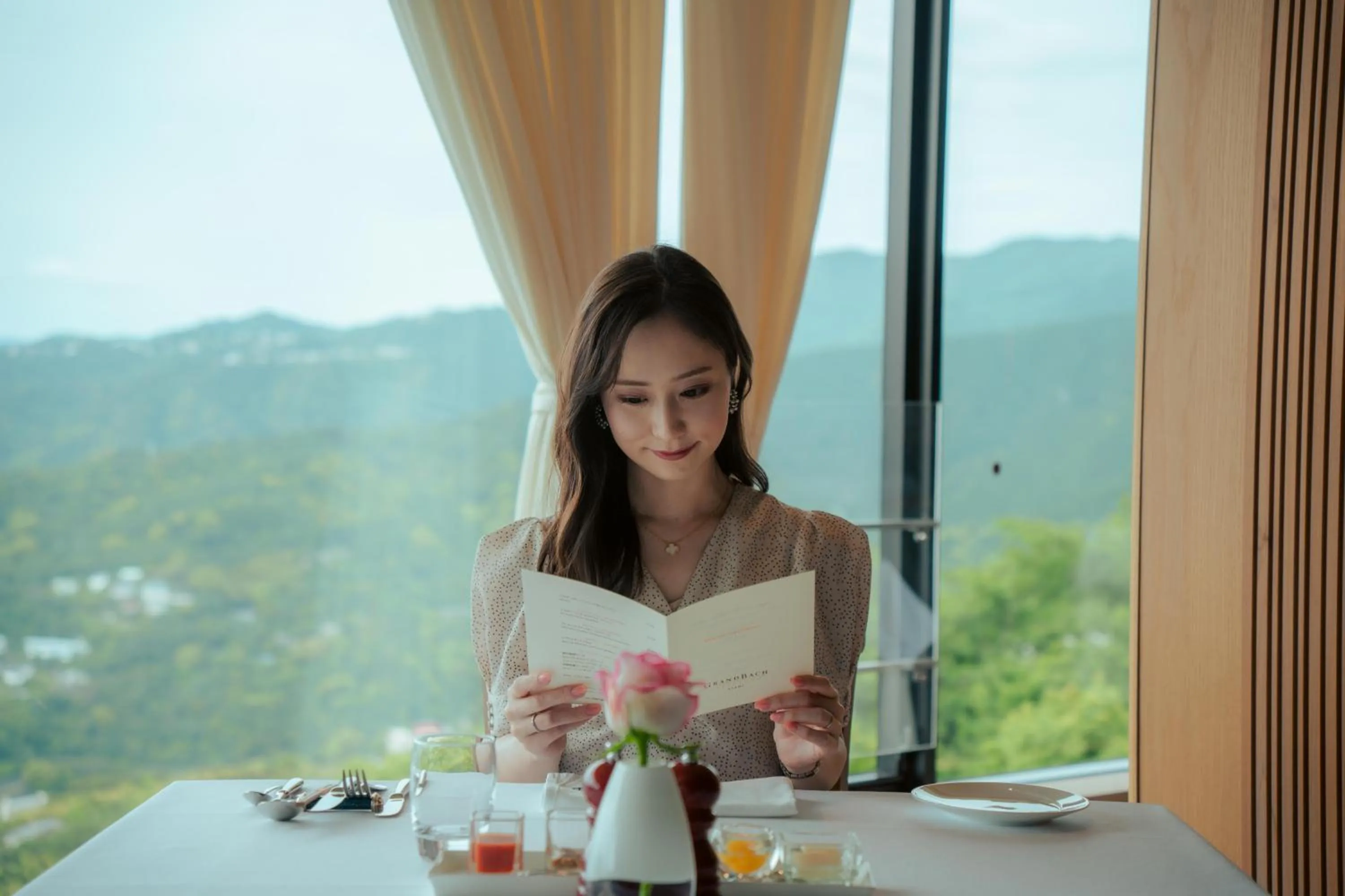 Restaurant/places to eat in Hotel Grand Bach Atami Crescendo