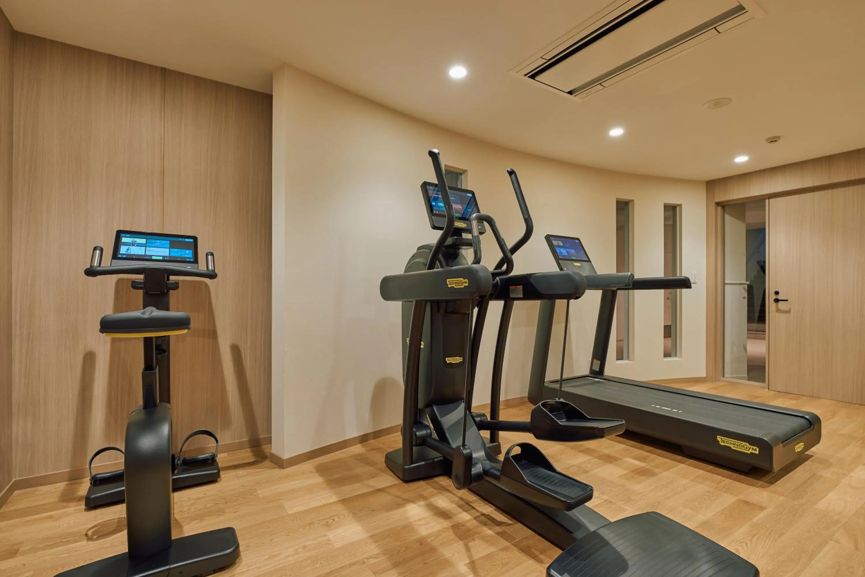 Fitness centre/facilities in Hotel Grand Bach Atami Crescendo