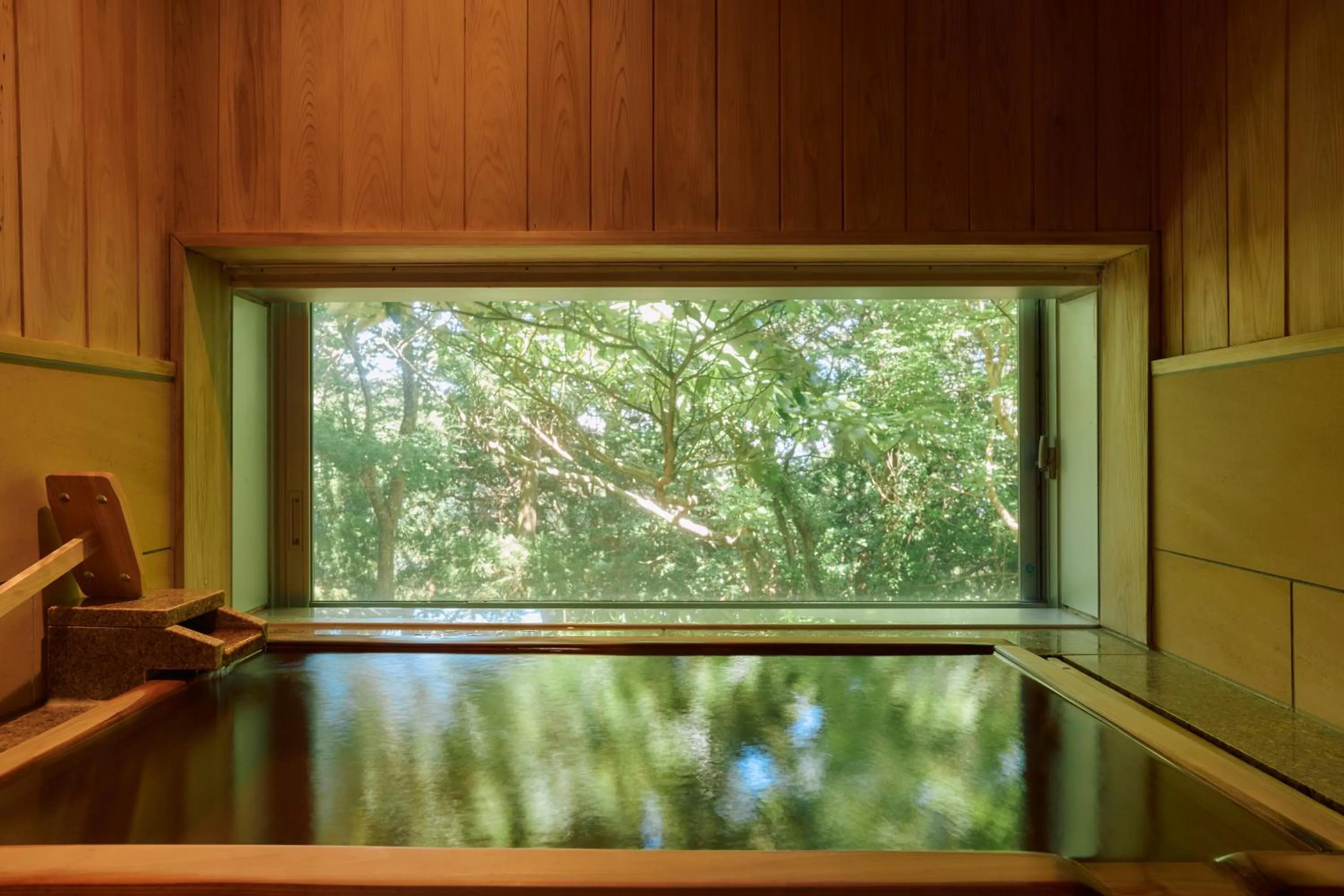 Hot Spring Bath in Hotel Grand Bach Atami Crescendo