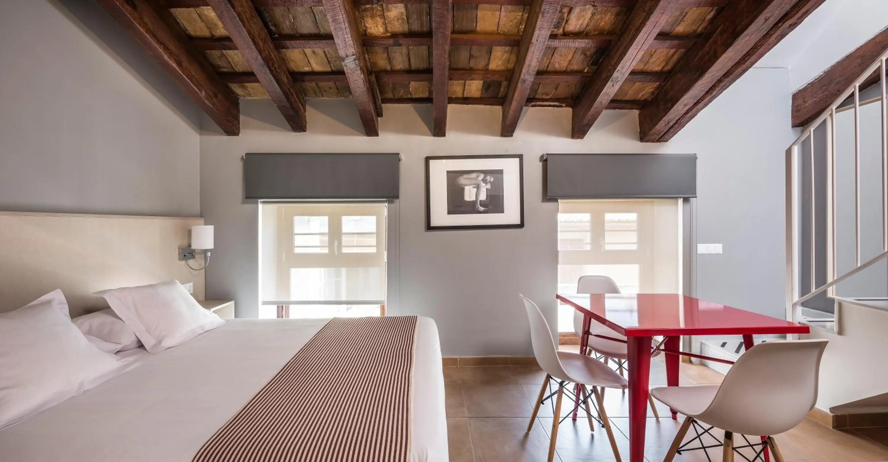 Photo of the whole room, Bed in Catalina Suites San Nicolas