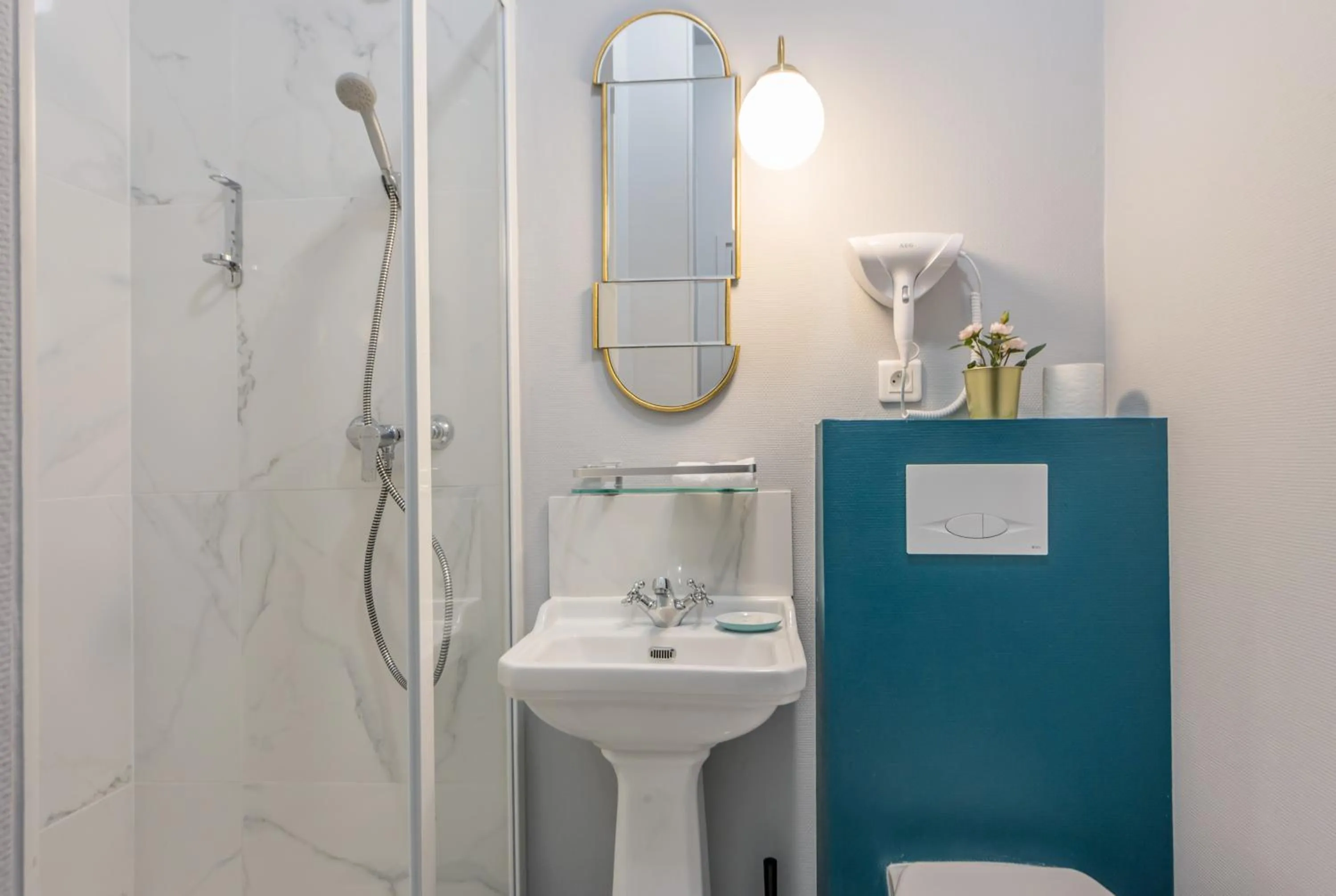 Bathroom in WS Saint-Lazare - Opera