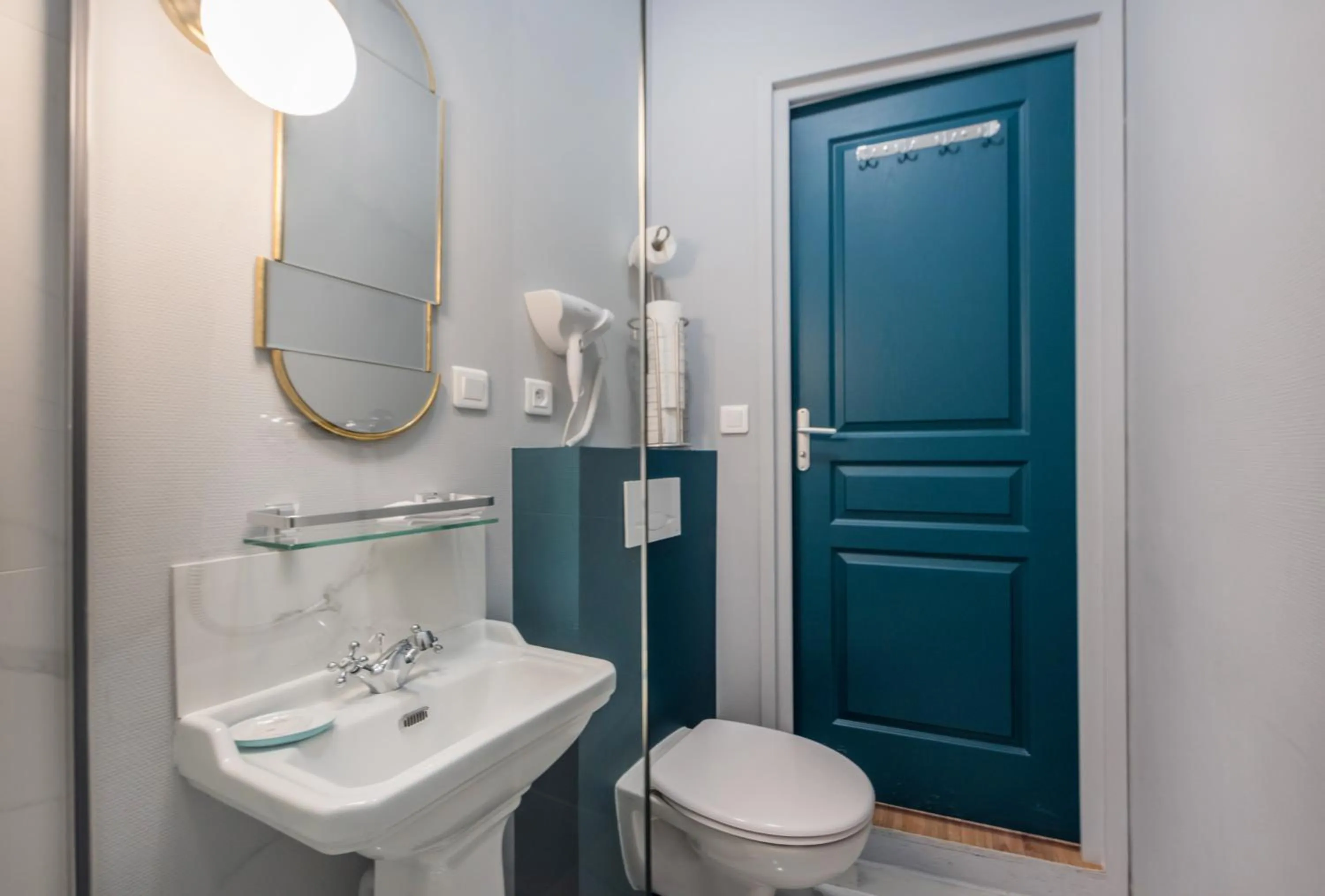 Bathroom in WS Saint-Lazare - Opera