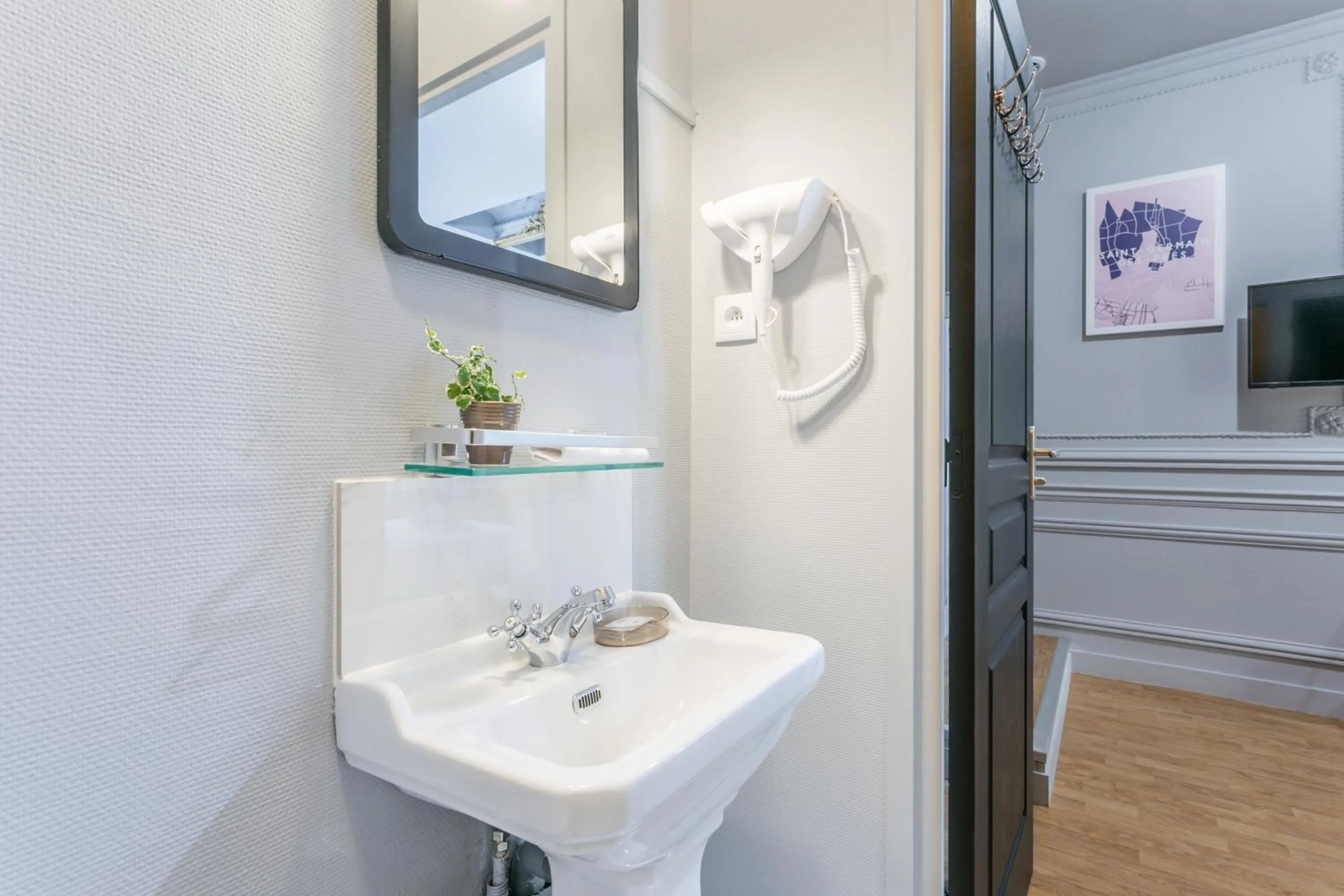 Bathroom in WS Saint-Lazare - Opera