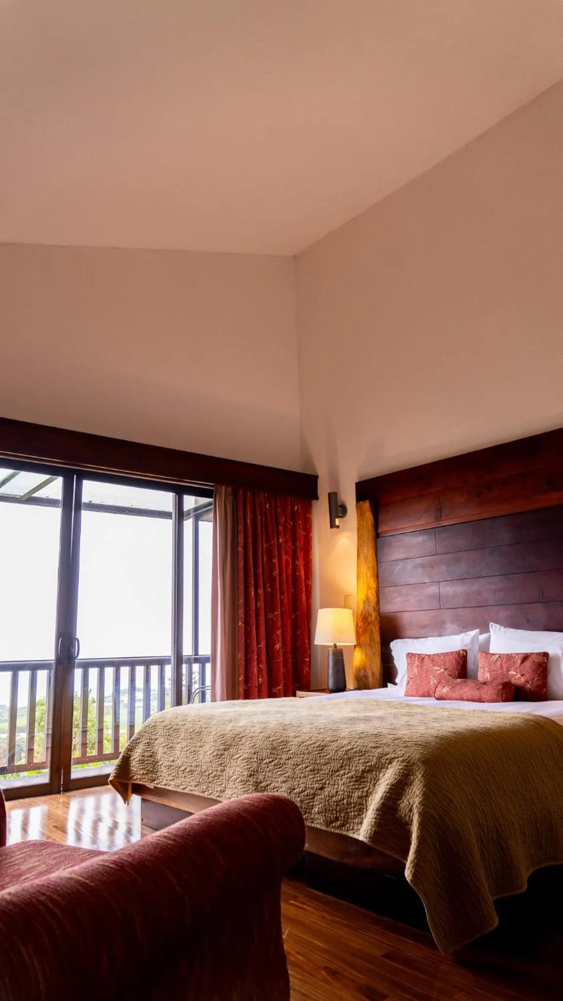 Bedroom, Bed in Poas Volcano Lodge